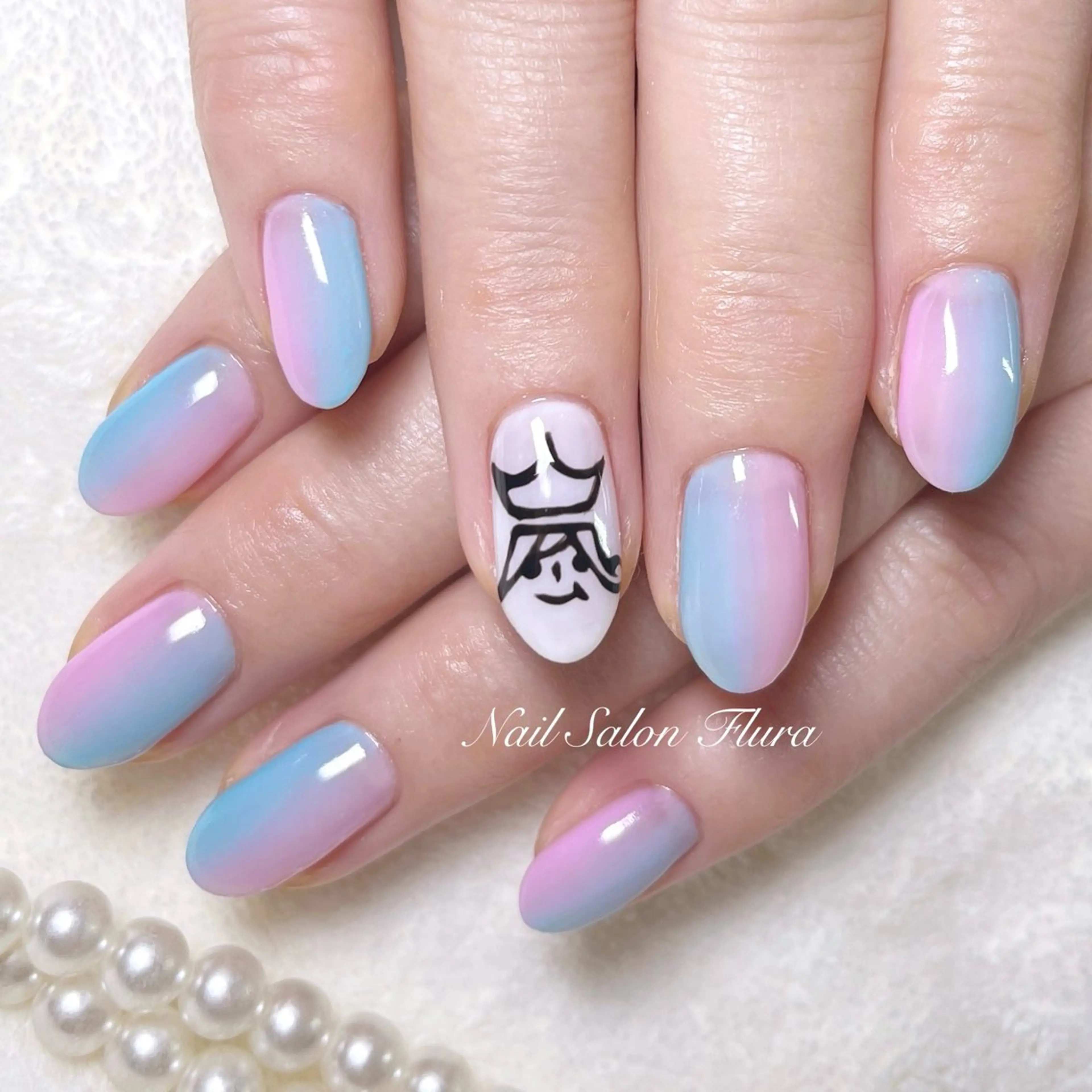 ネイル NailSalon Fluraのネイルデザイン