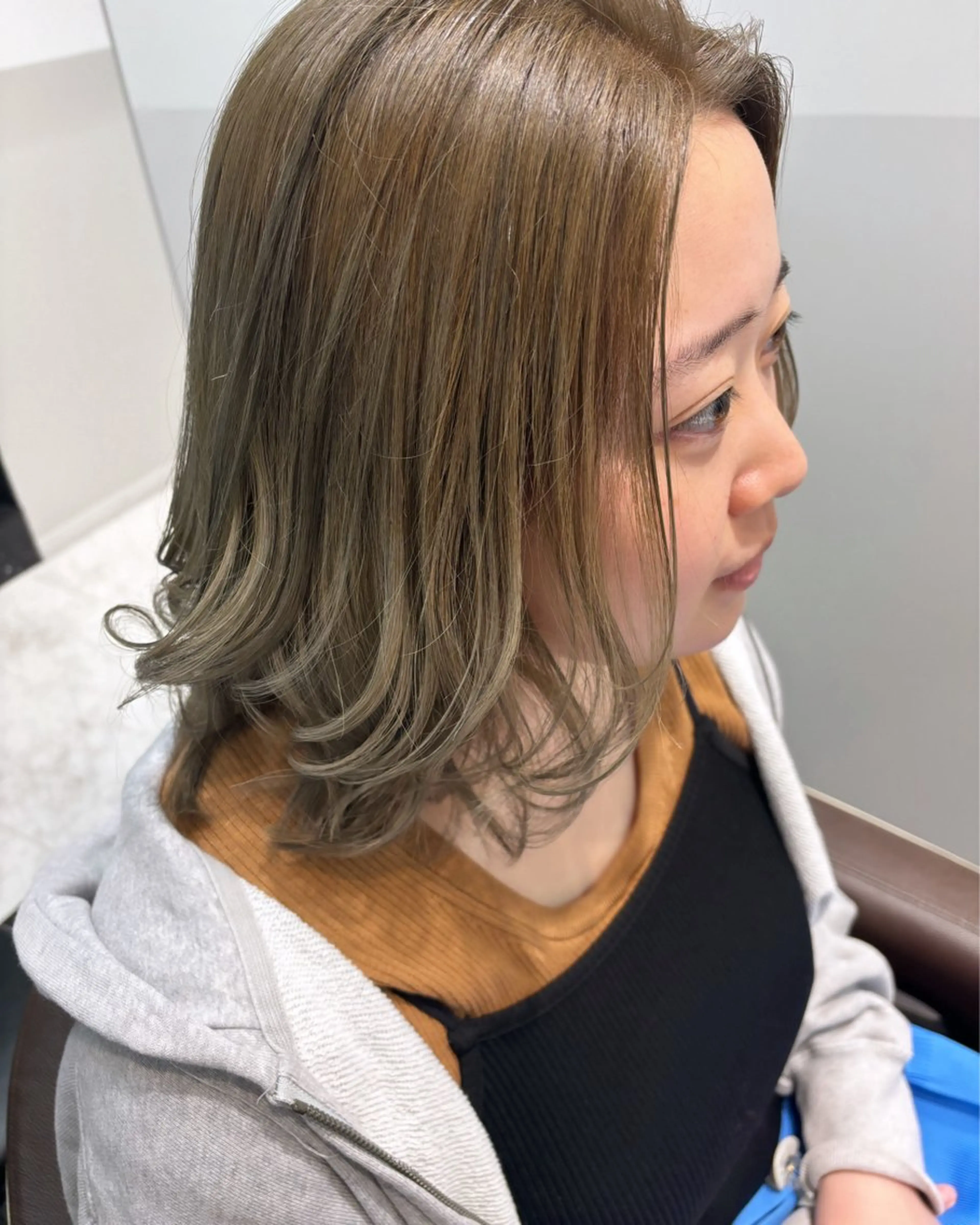 ミディアム カラー ヘアカラー Mina Akiyamaのヘアスタイル
