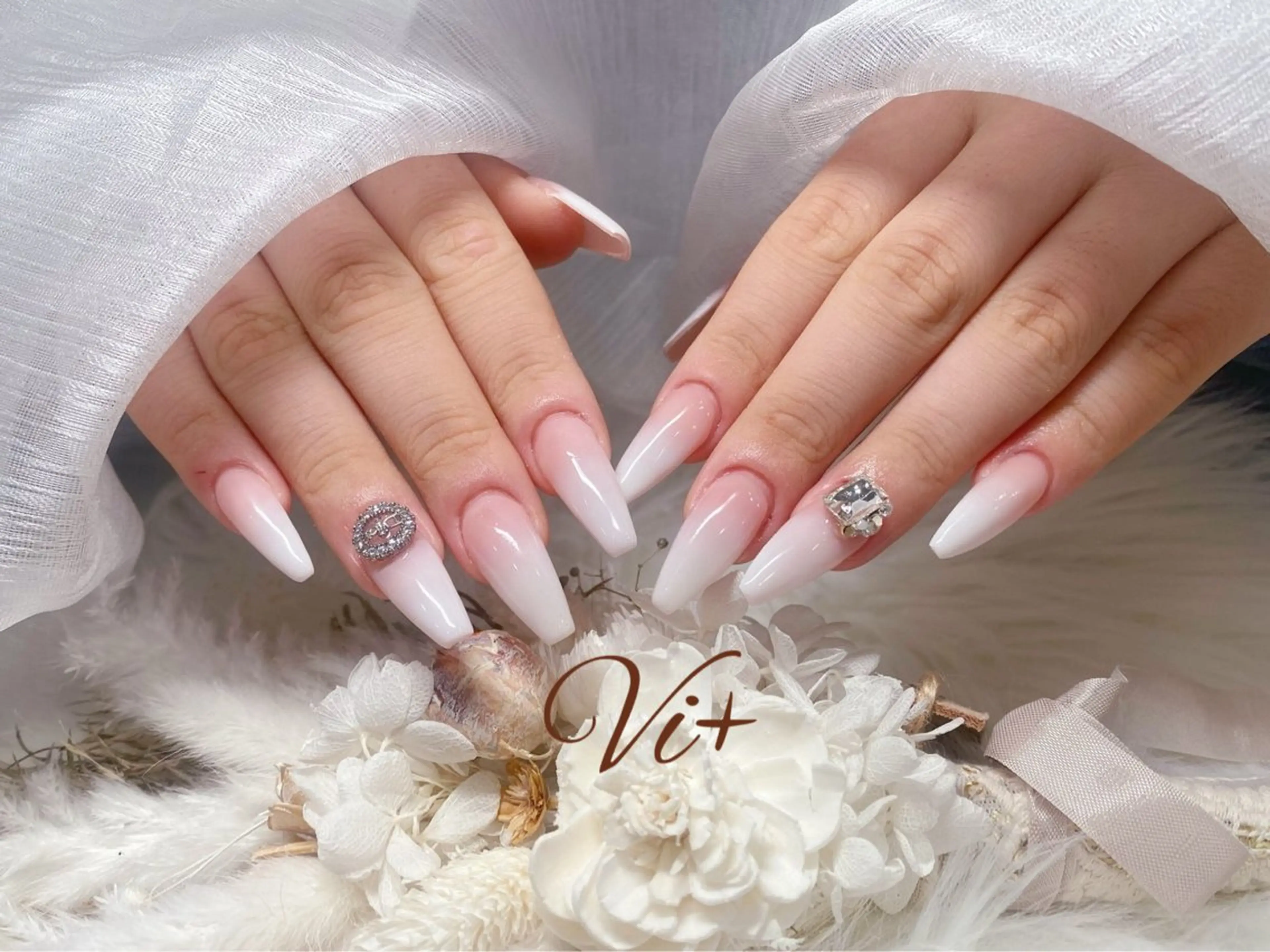 ネイル ハンドネイル ✨Nailsalon Vi+✨のネイルデザイン