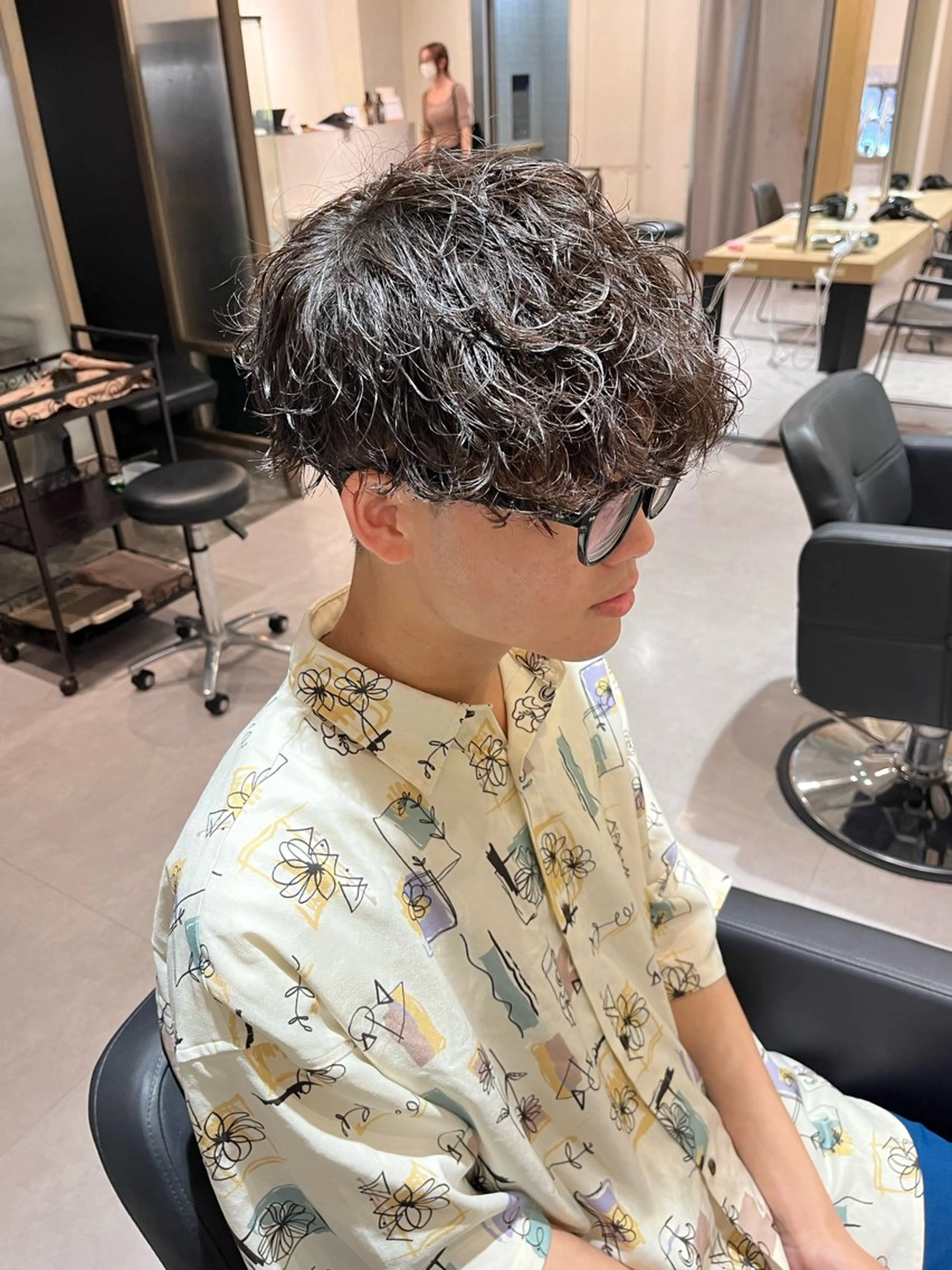 【メンズ限定人気No.3】似合わせカット+シャドウパーマ+TOKIO超音波トリートメントの写真