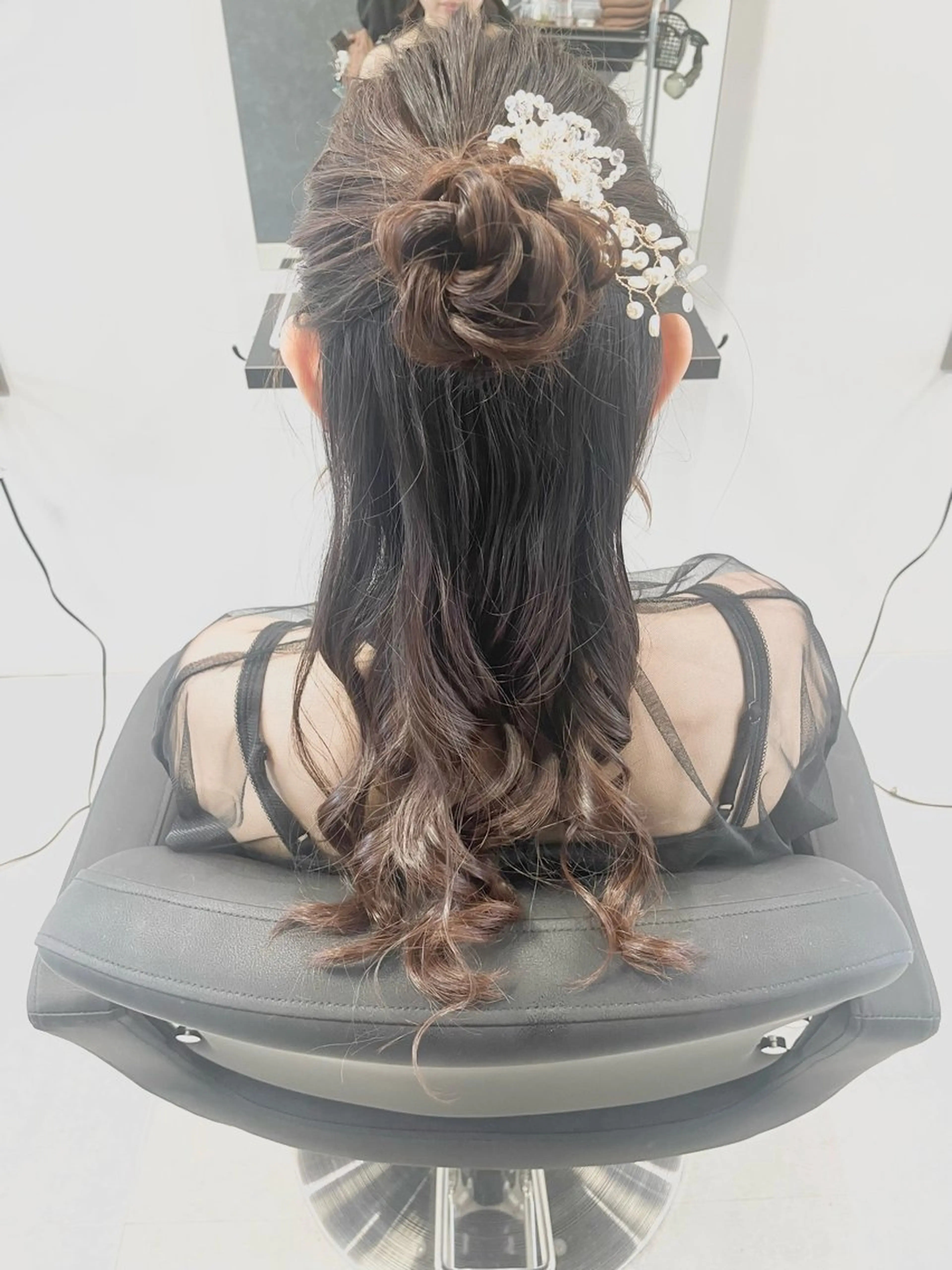 ロング ヘアアレンジ ハーフアップ お団子ヘア 樋川 早紀のヘアスタイル