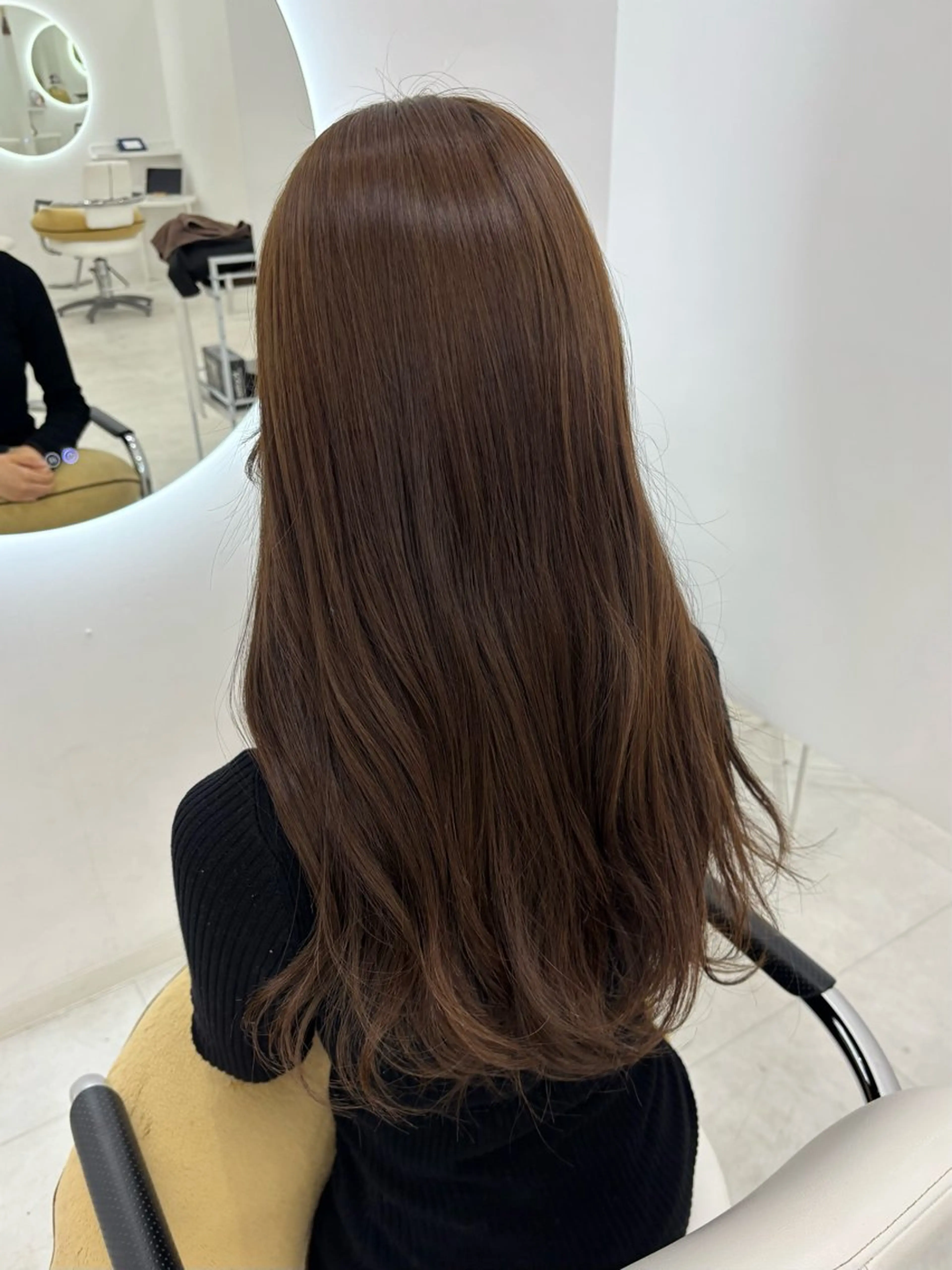 ロング カラー 【aini天王寺】 𝐚𝐢𝐫𝐢✂︎のヘアスタイル