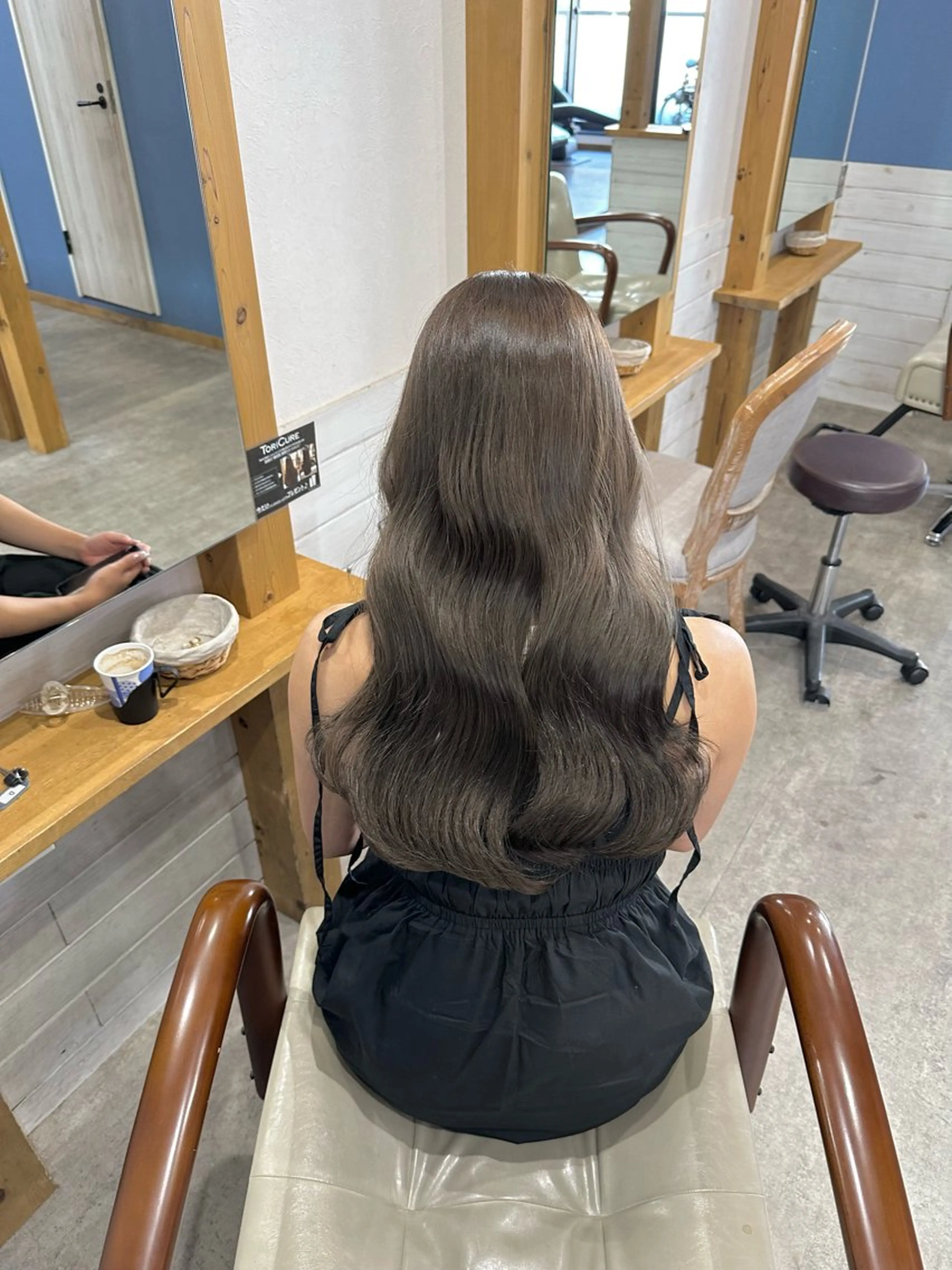 ロング カット ヘアカラー 柔らかいハイトーン/ kizunaのヘアスタイル