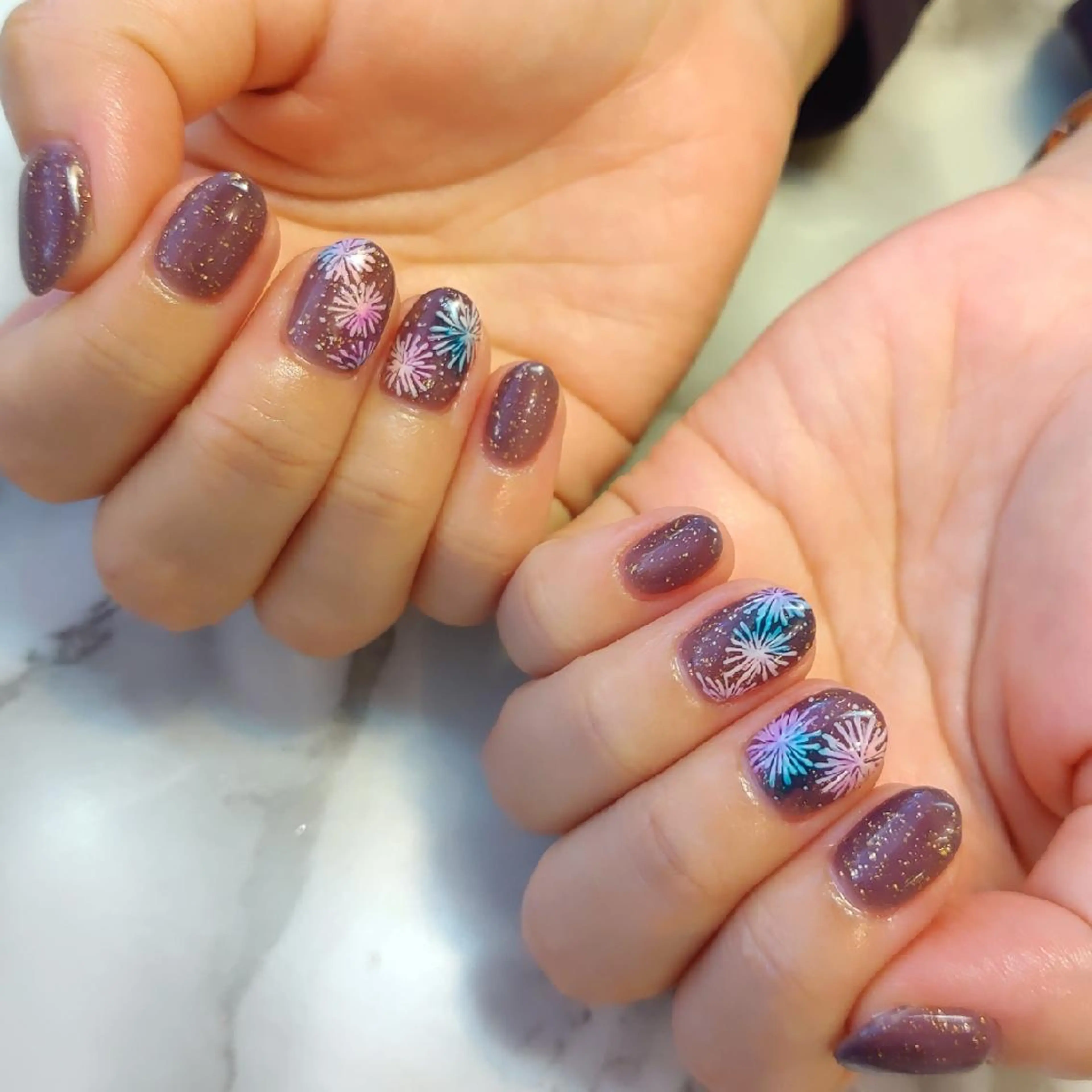 ネイル ジェヌインネイル 河内のネイルデザイン