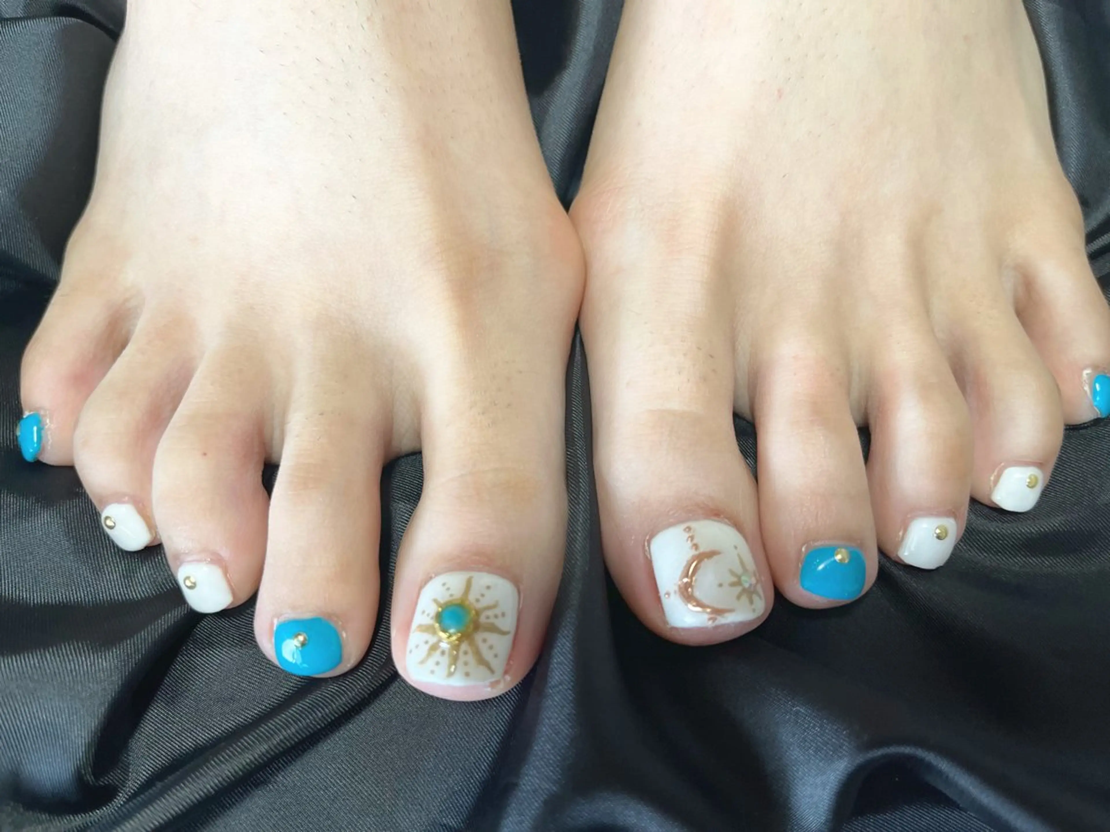 ネイル アートネイル ブルー フットネイル ジェルネイル 持ち込み A"nail ネイリストayanaのネイルデザイン