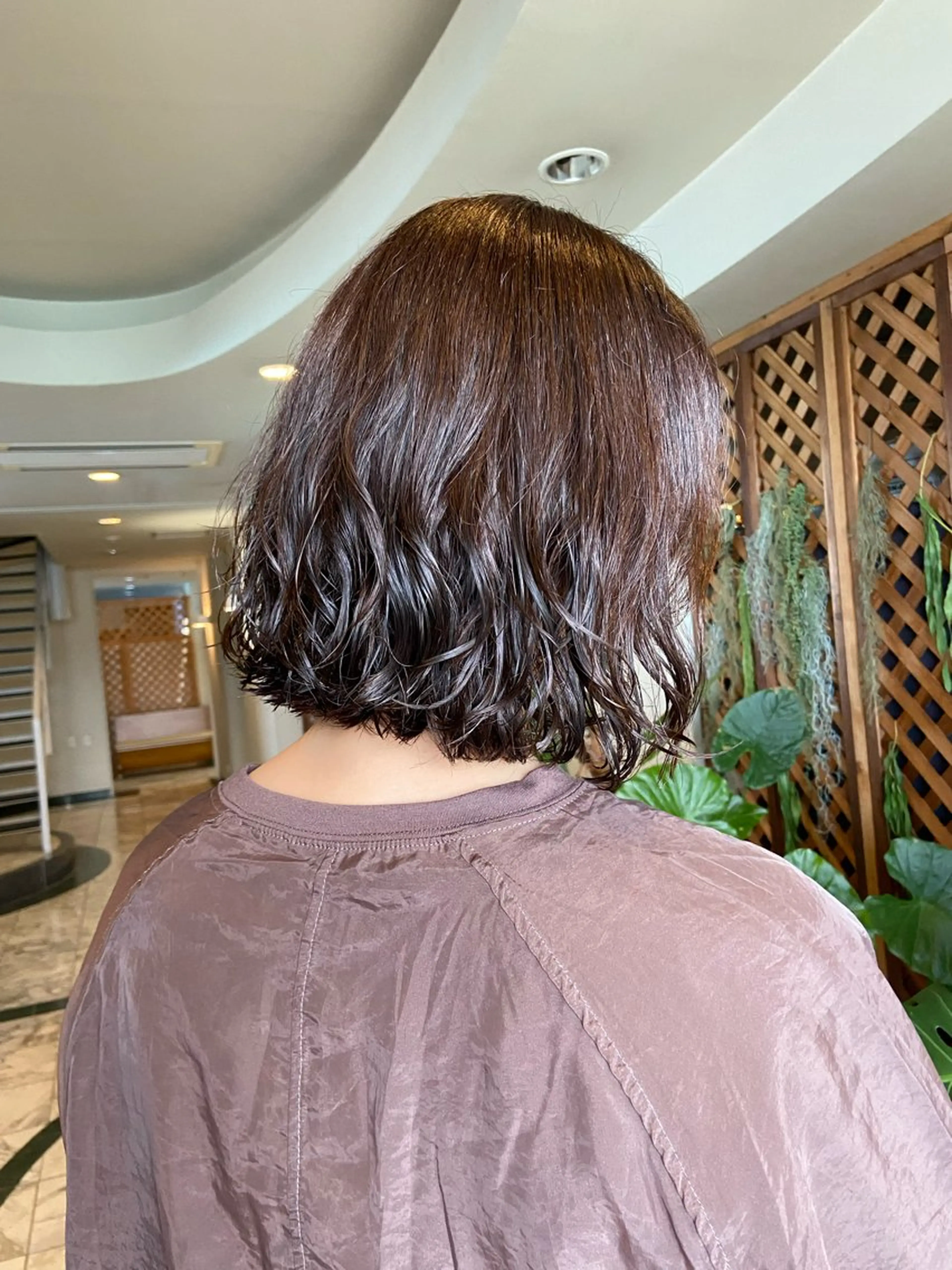 ミディアム パーマ ASAKURA 美容室のヘアスタイル