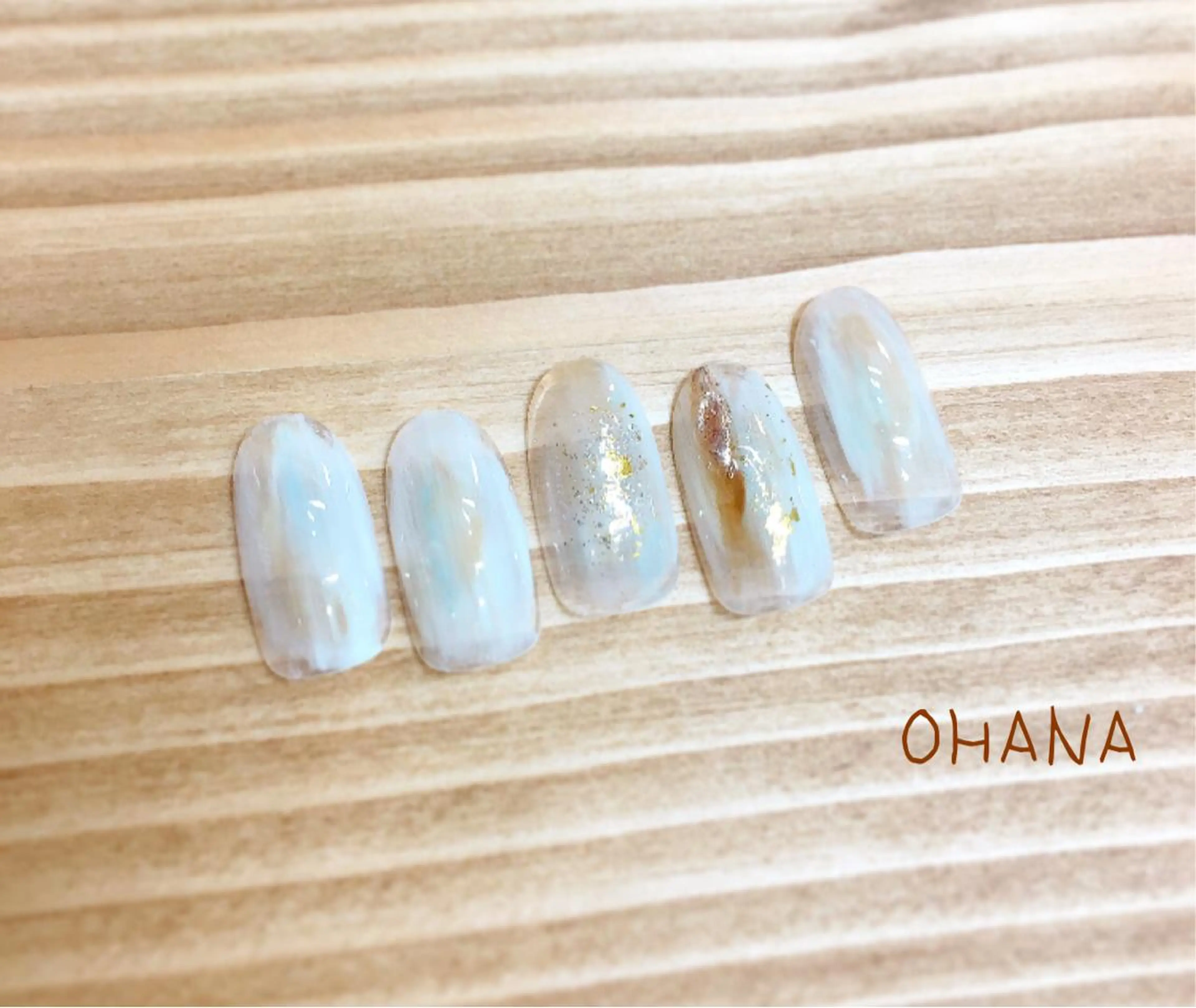 ネイル べっ甲ネイル フットネイル ラメ(グリッター) ラメグラデーション マグネットネイル nailroom  OHANA所属・nailroom OHANA🌴のネイルデザイン