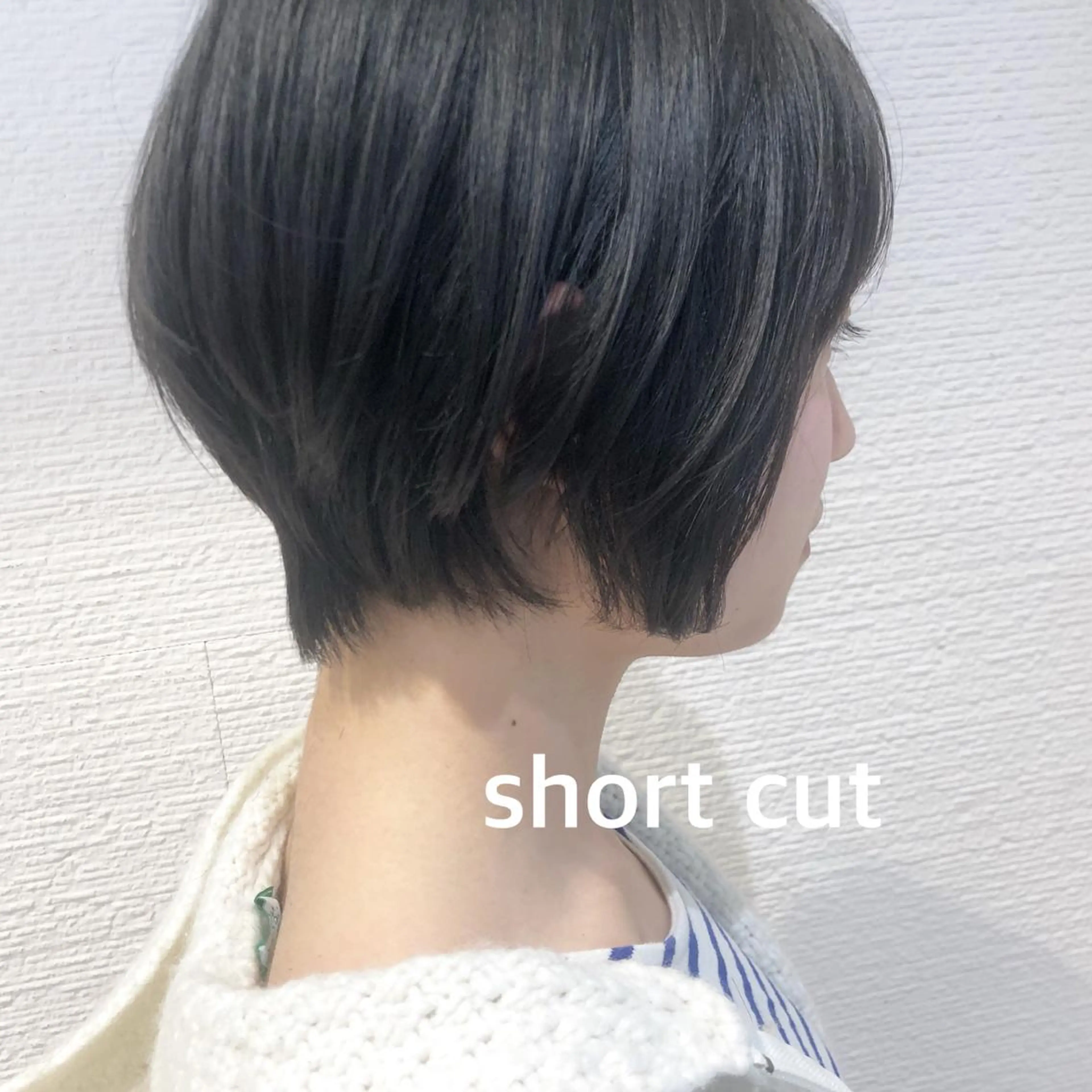 ショート カラー 前下がりボブ ショートボブ ハンサムショート ボブ くせ毛 三鷹で1番ショート ボブをカットする新谷のヘアスタイル