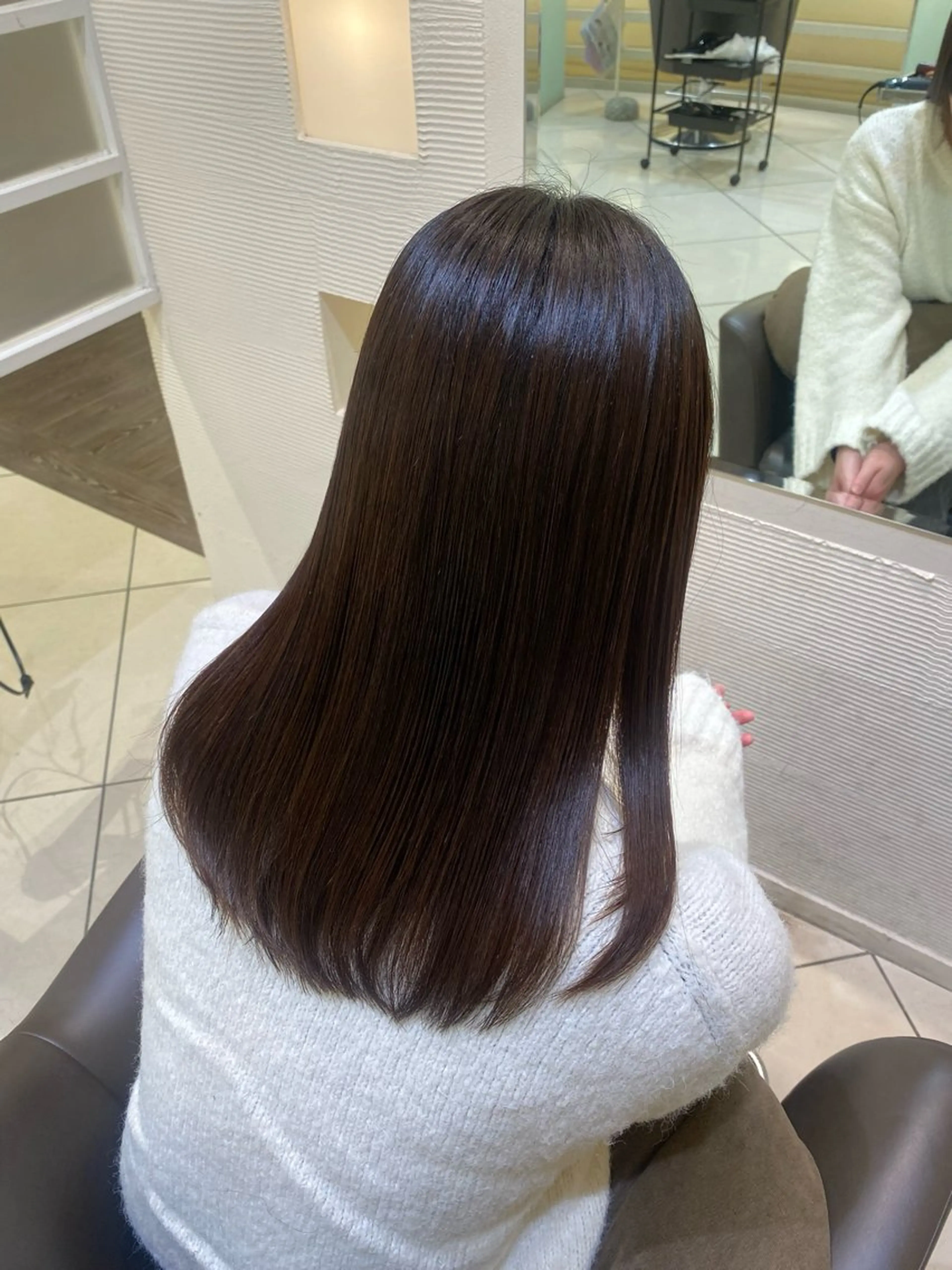 ショート ヘアカラー トリートメント ハイトーン/ 赤み消し/カナのヘアスタイル
