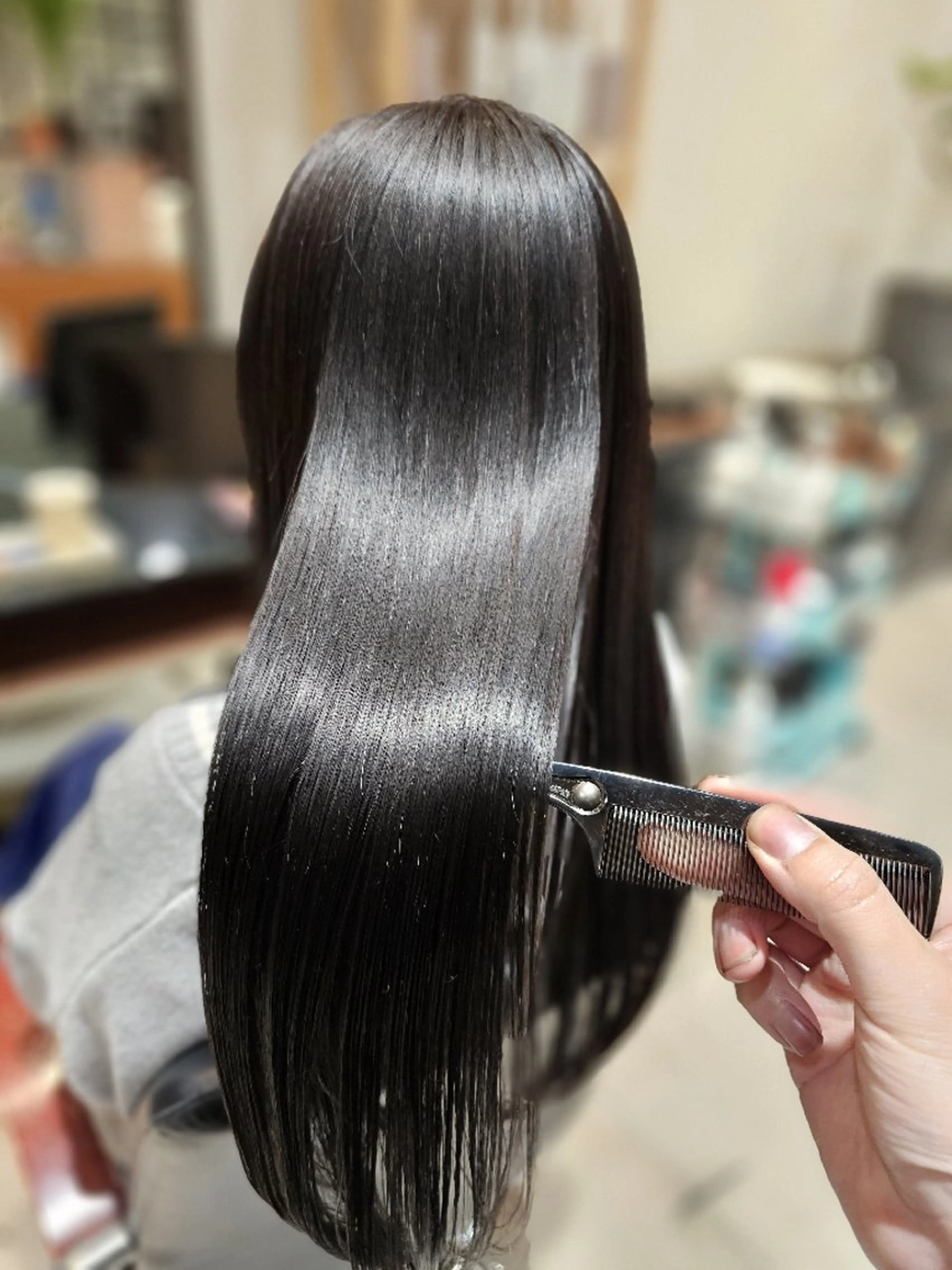 セミロング パーマ 髪質改善 ストレートパーマ 【髪質改善美容師】t occa茨木篠原健太のヘアスタイル