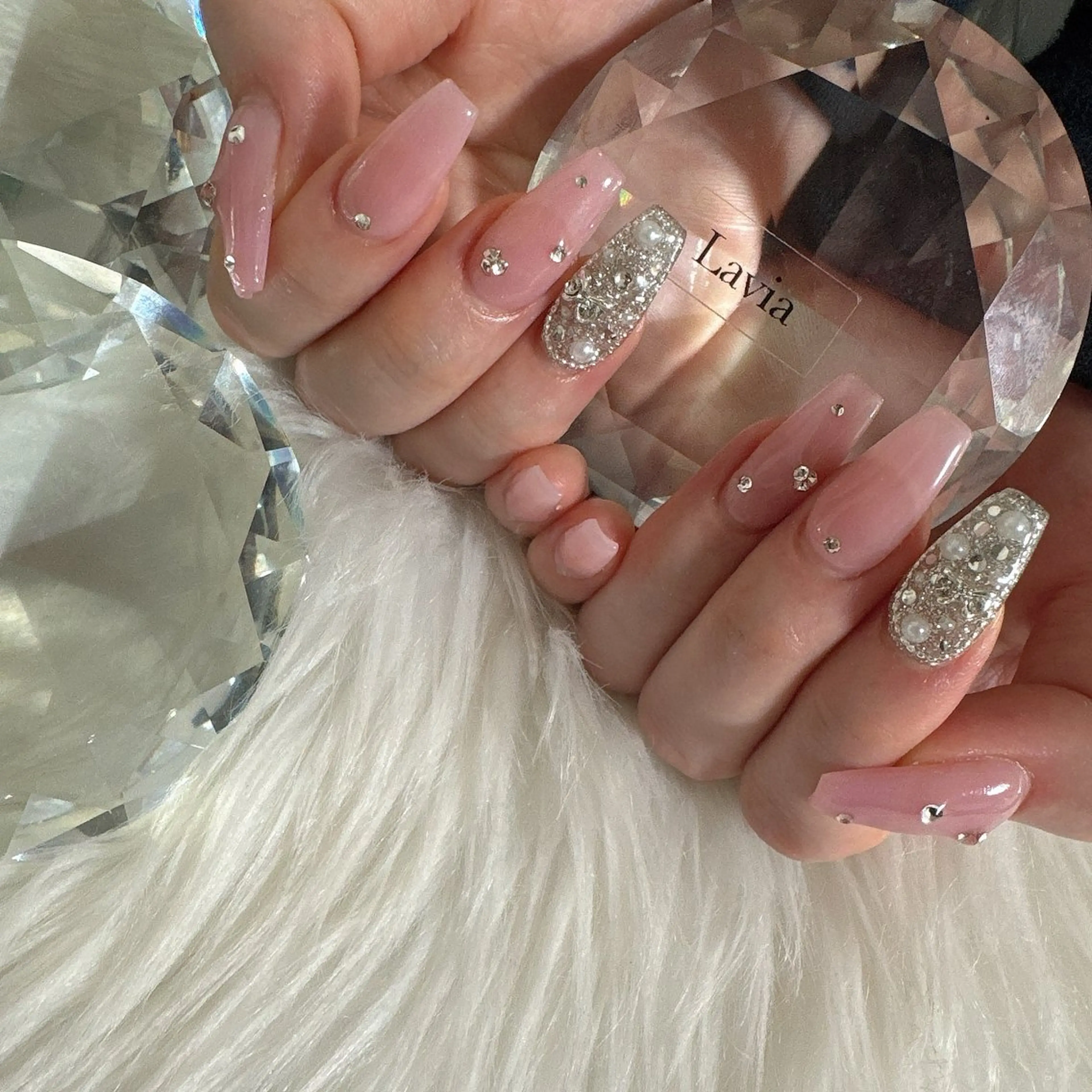 ネイル ハンドネイル lavia🖤 ayumiのネイルデザイン