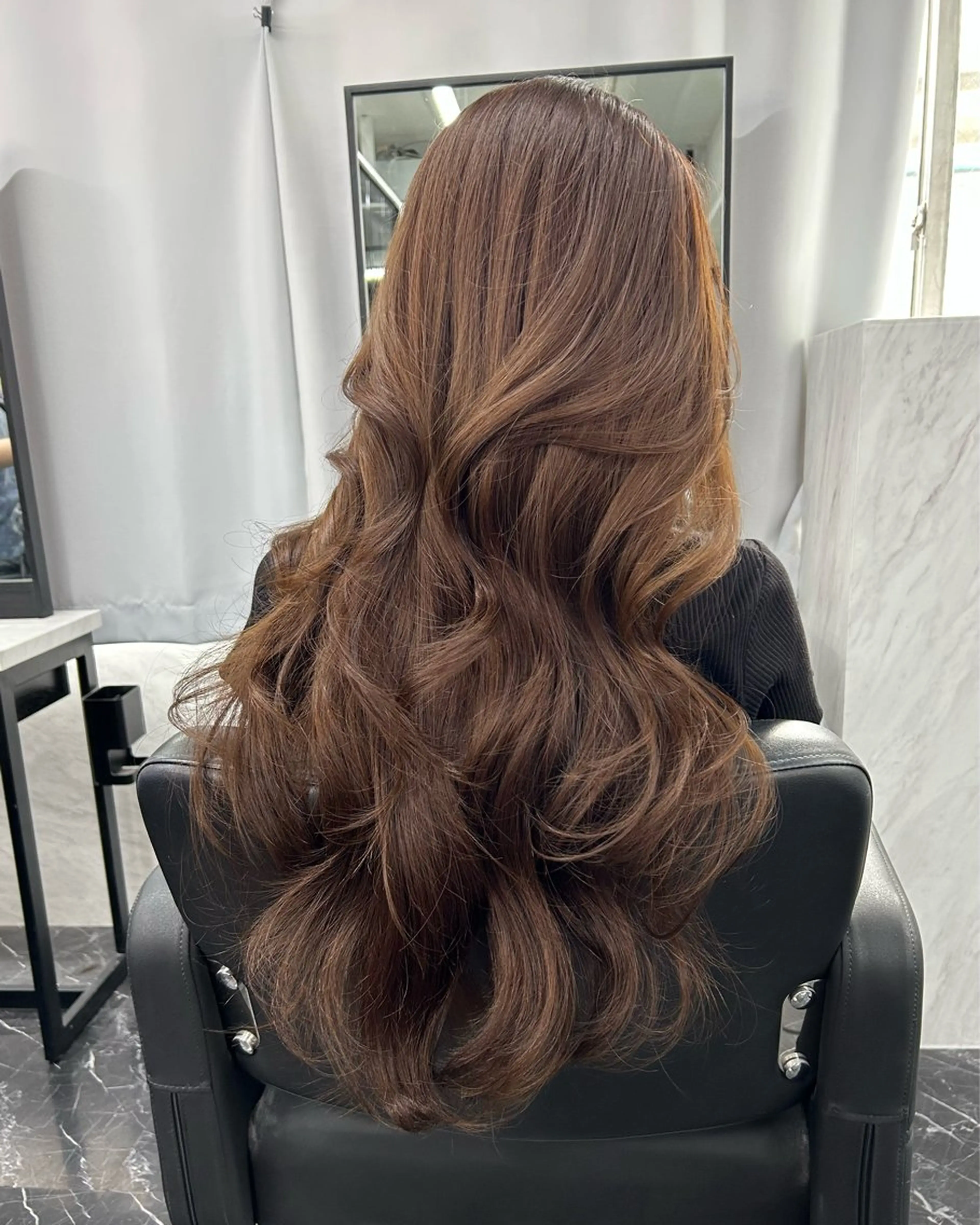 ロング カラー ブラウンカラー レイヤーカット カット ヘアカラー nanaka 🤍韓国ワンホンヘアのヘアスタイル