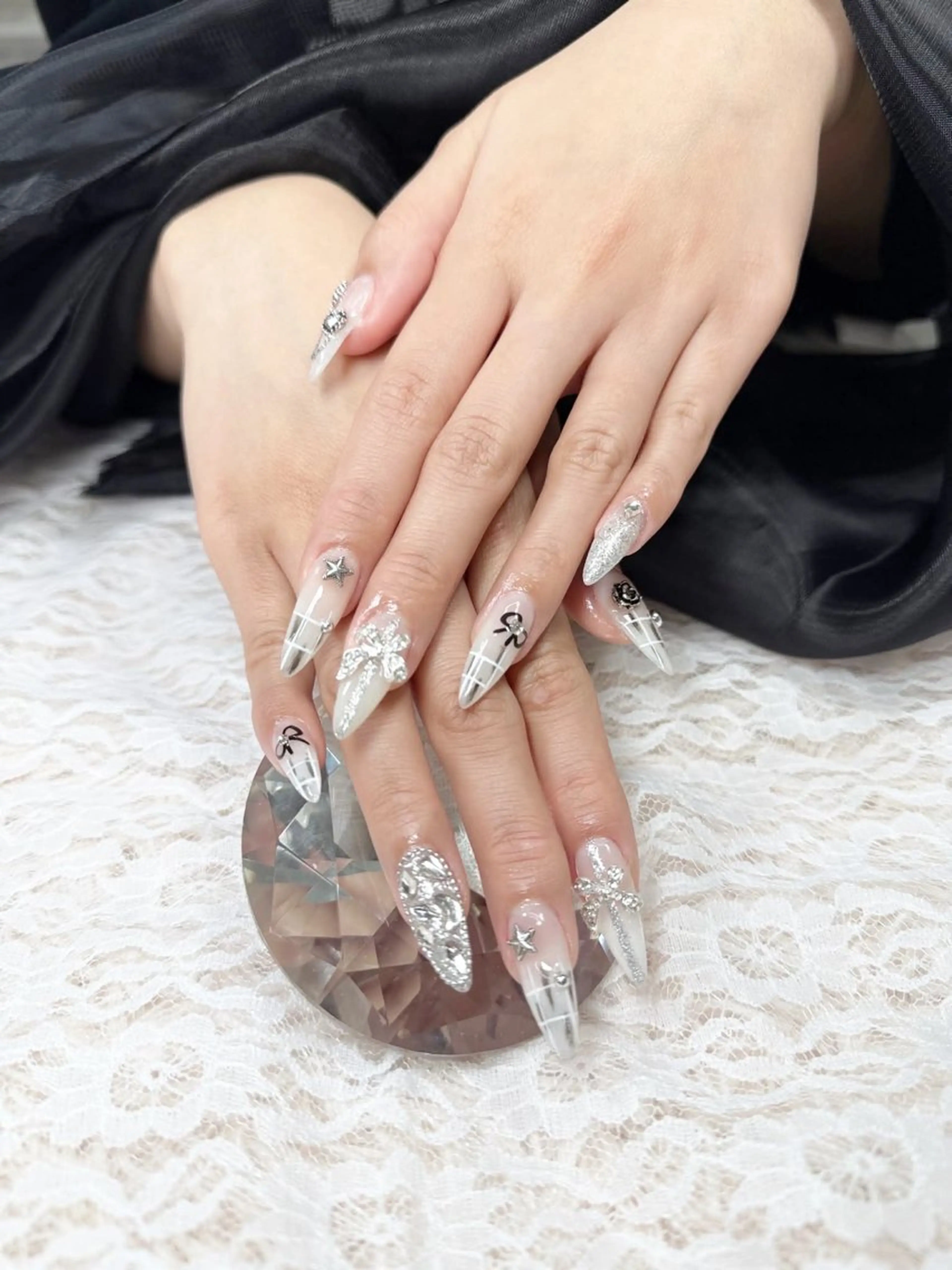 ネイル AURA NAILのネイルデザイン