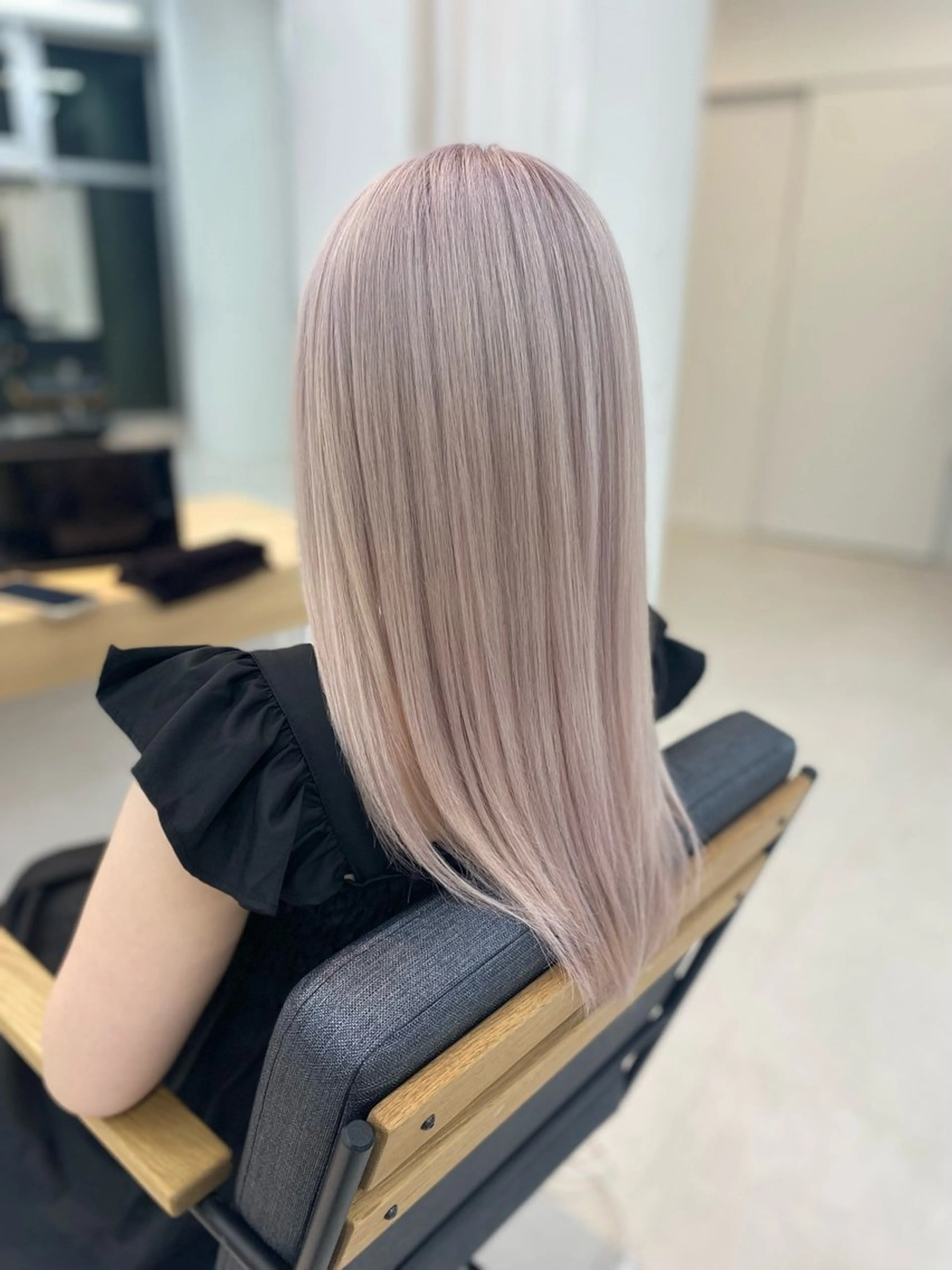 ロング ヘアカラー ETOWA（エトワ） nozomiのヘアスタイル