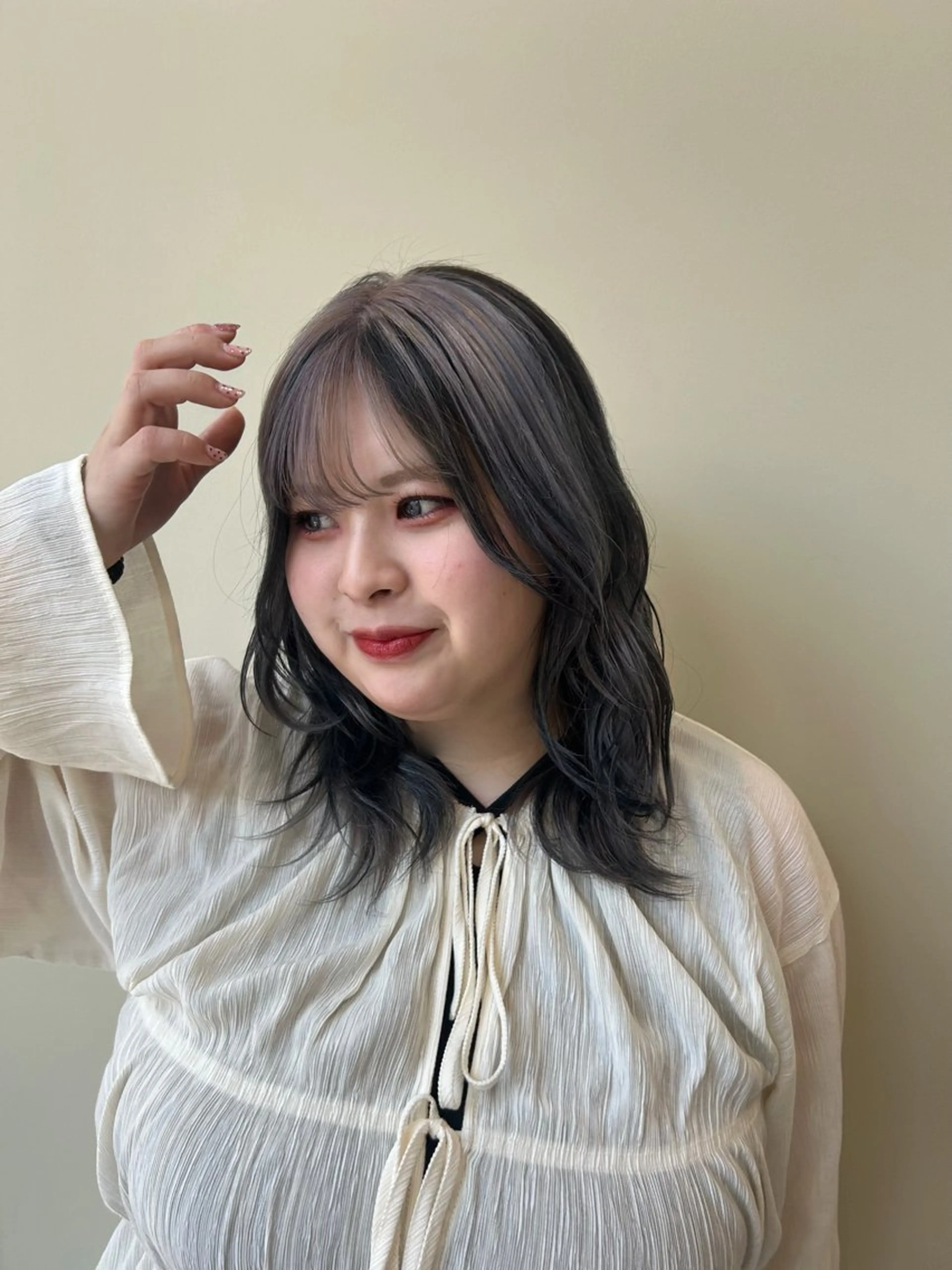 セミロング カラー デザインカラー ヘアカラー 🍒透明感カラー mutsuki🍒のヘアスタイル