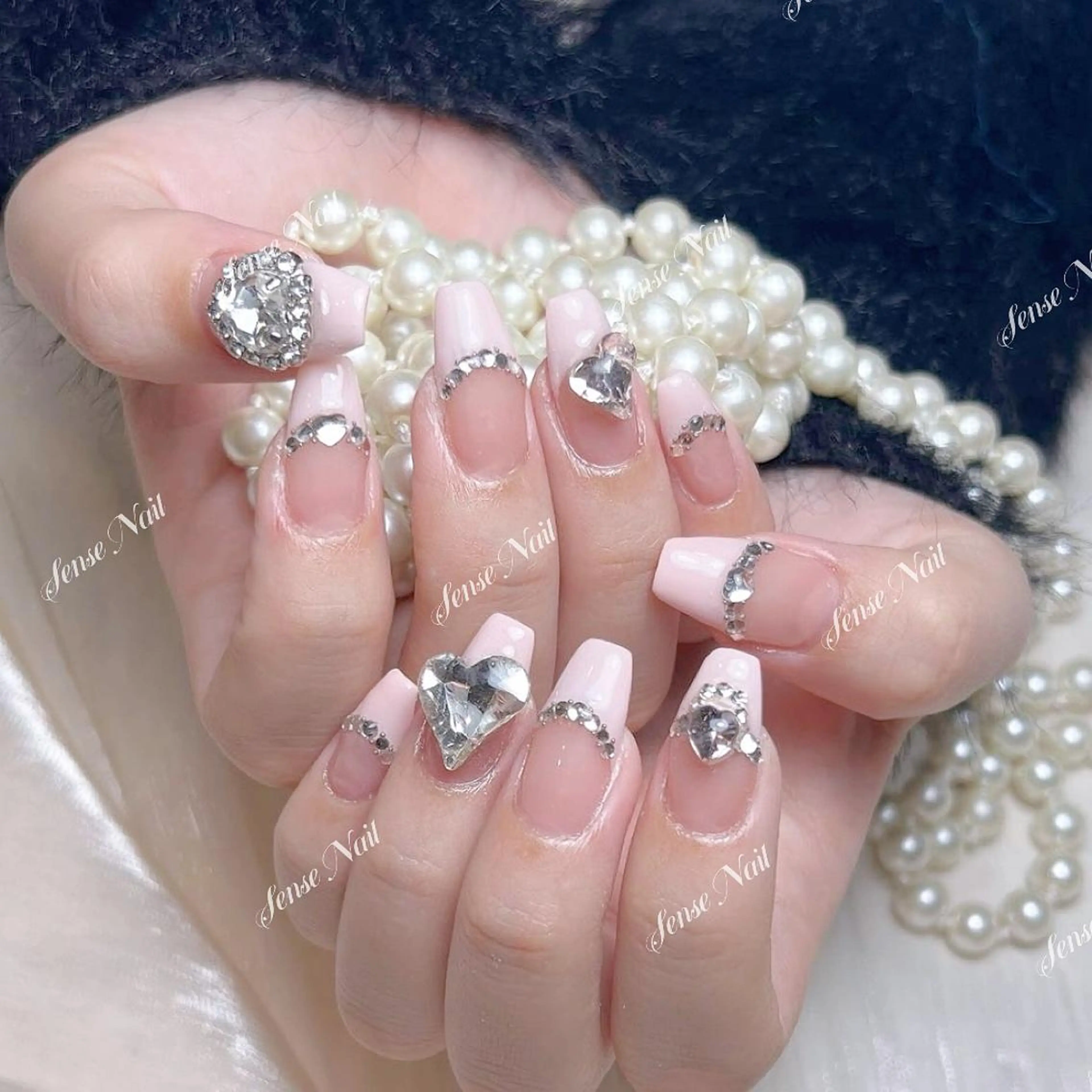 ネイル ハンドネイル ハンドケア Feinn Ink💕のネイルデザイン