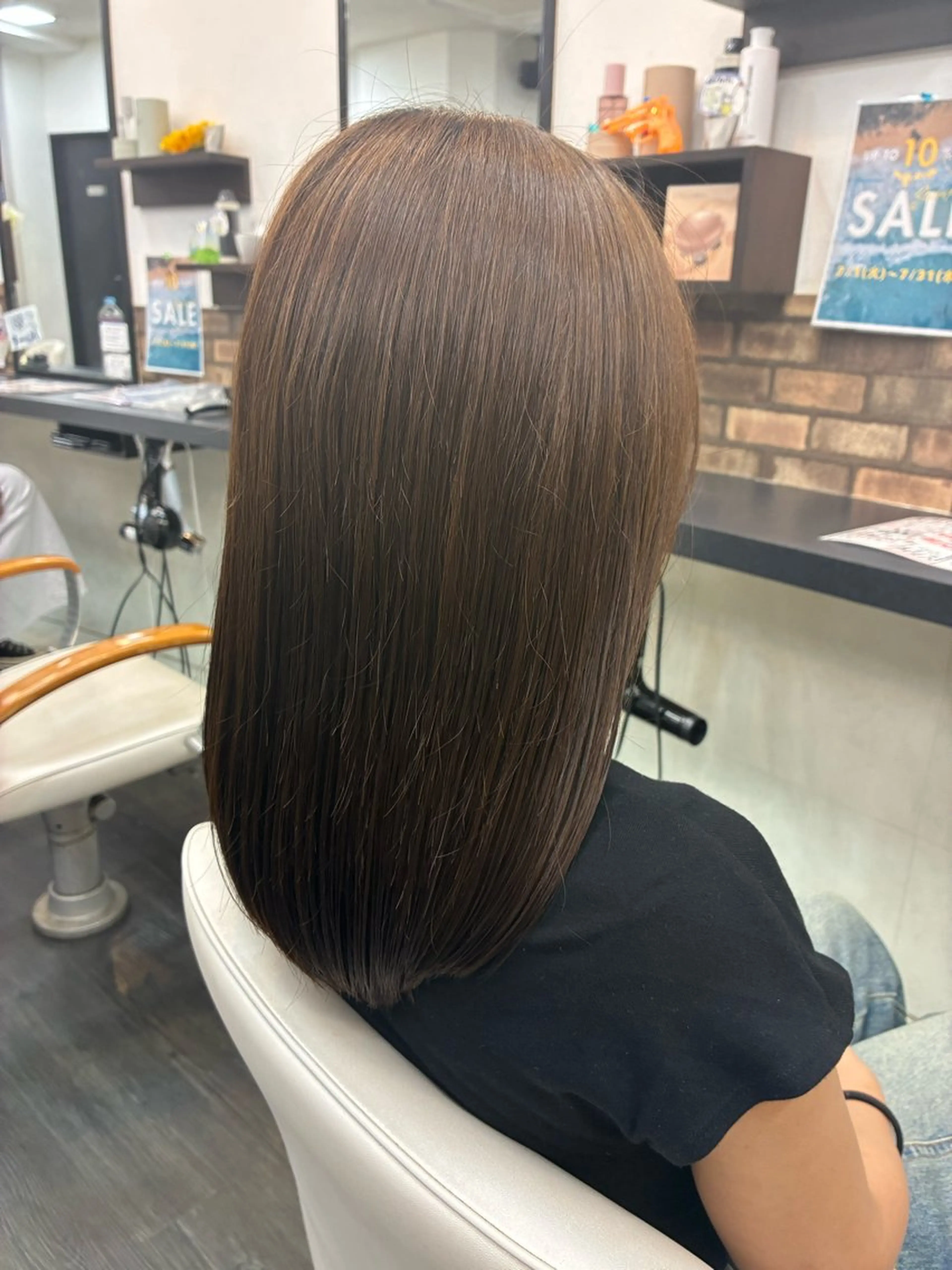 ミディアム トリートメント トリートメント 平岡 万依のヘアスタイル