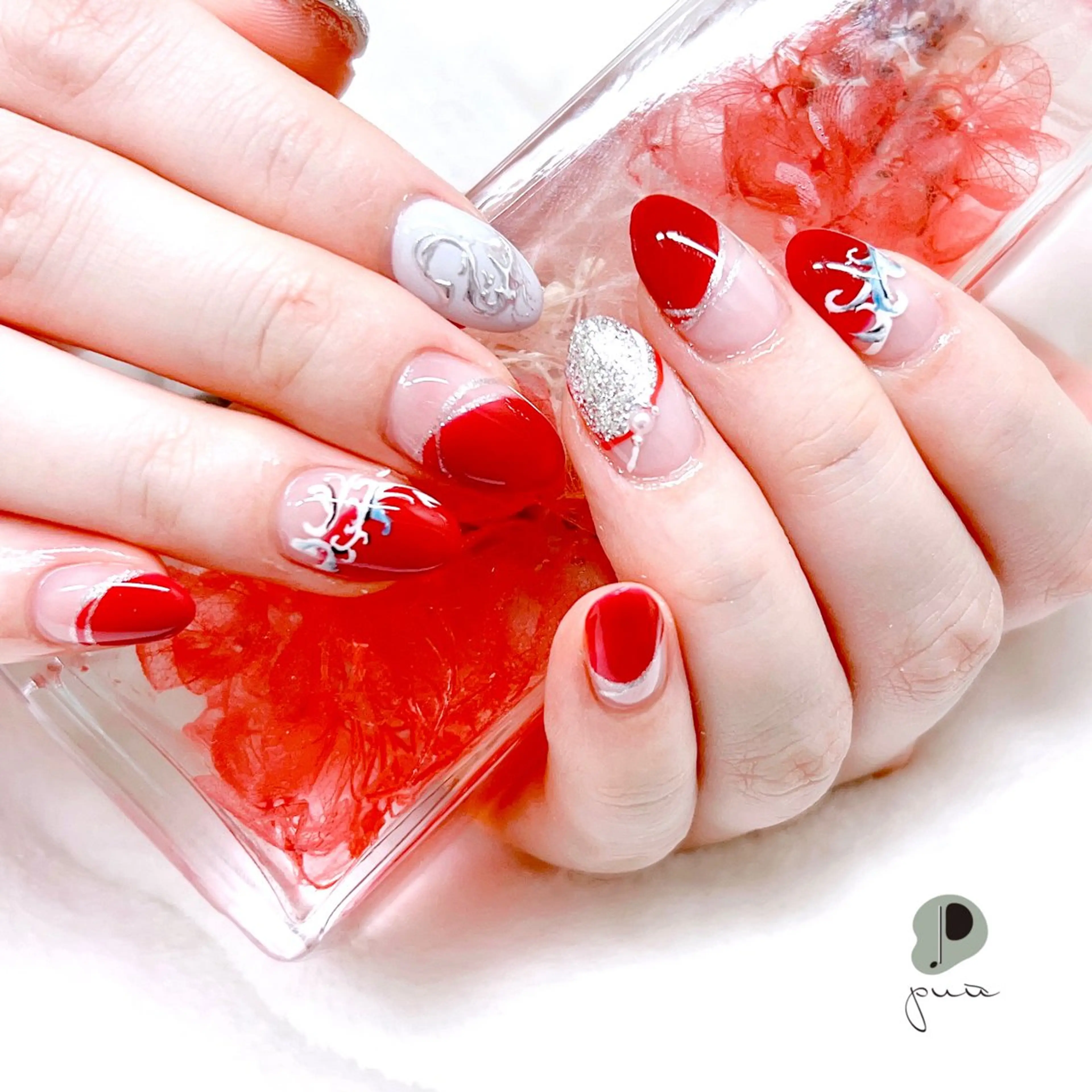 ネイル アートネイル フレンチネイル ジェルネイル 斜めフレンチ ワンカラーネイル ハンドネイル puu kyoto所属・Nail salon puu kyotoのネイルデザイン