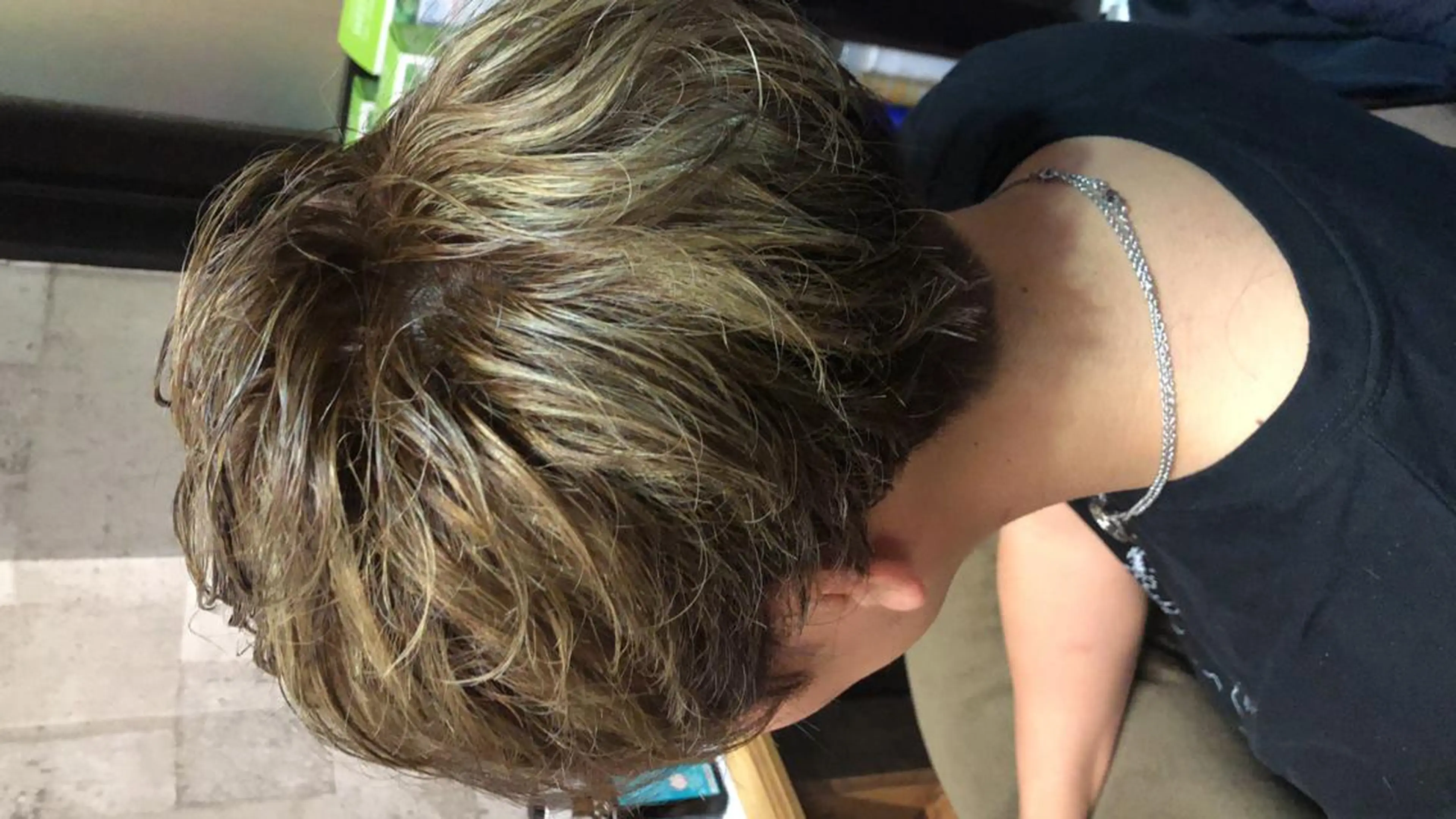 カラー EYEstylist ·ai MOERIのマツエク・マツパデザイン