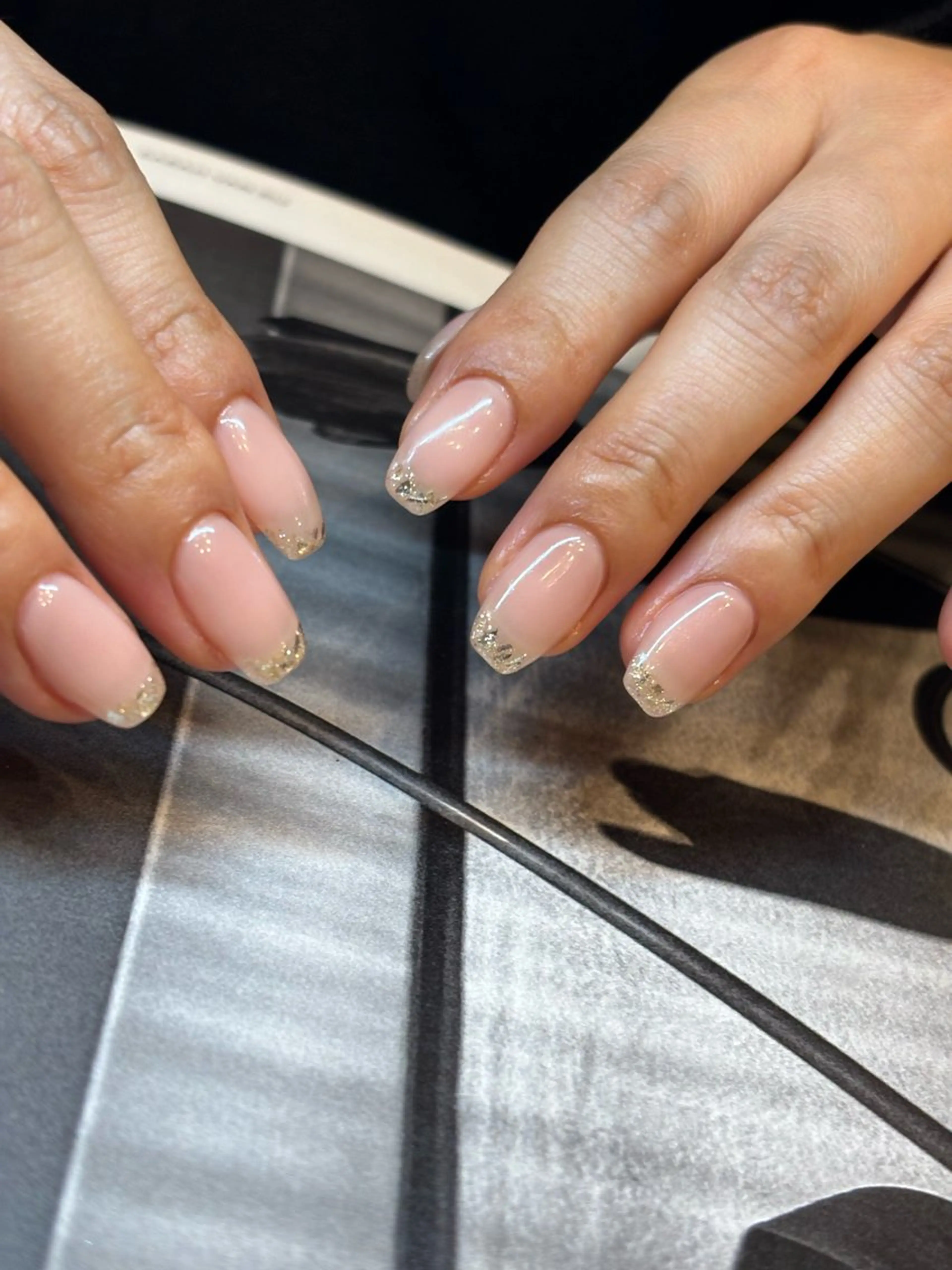 キッズ ネイル フットネイル ジェルネイル マグネットネイル ニュアンスネイル ワンカラーネイル illum hicariのネイルデザイン