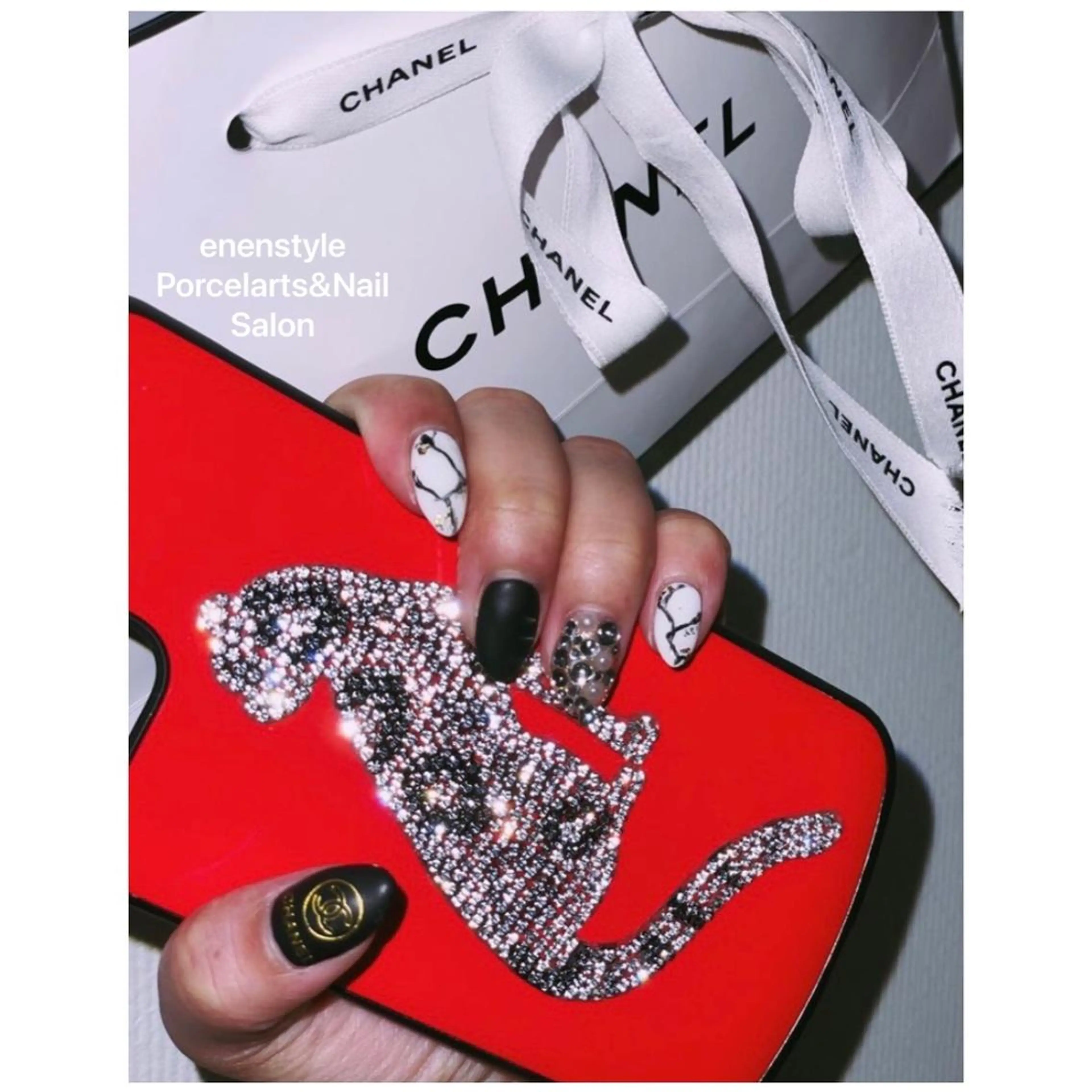 ミディアム ネイル ハンドネイル 👑enen style👑のネイルデザイン