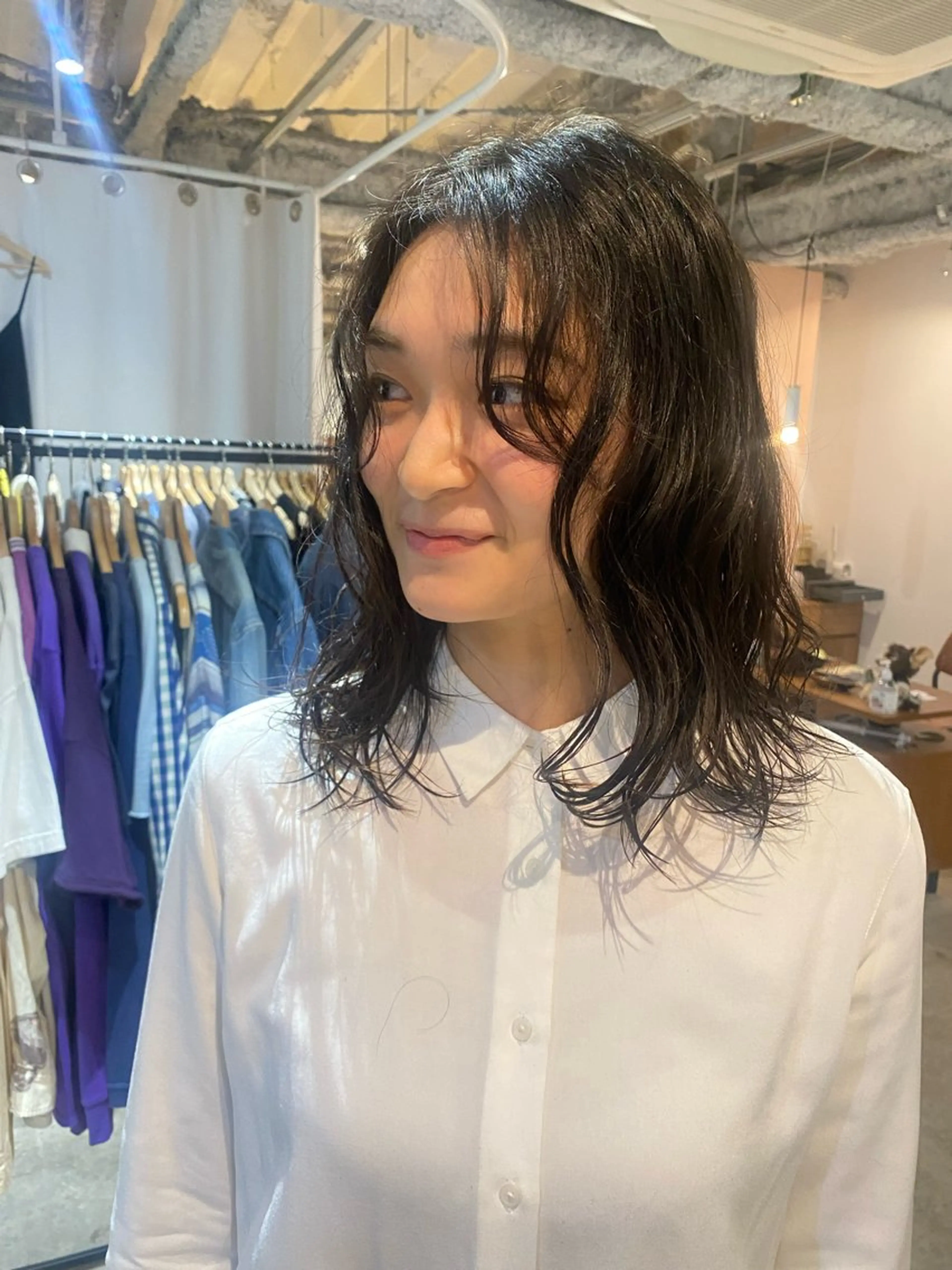 セミロング カット パーマ トリートメント Hayashi Shioriのヘアスタイル