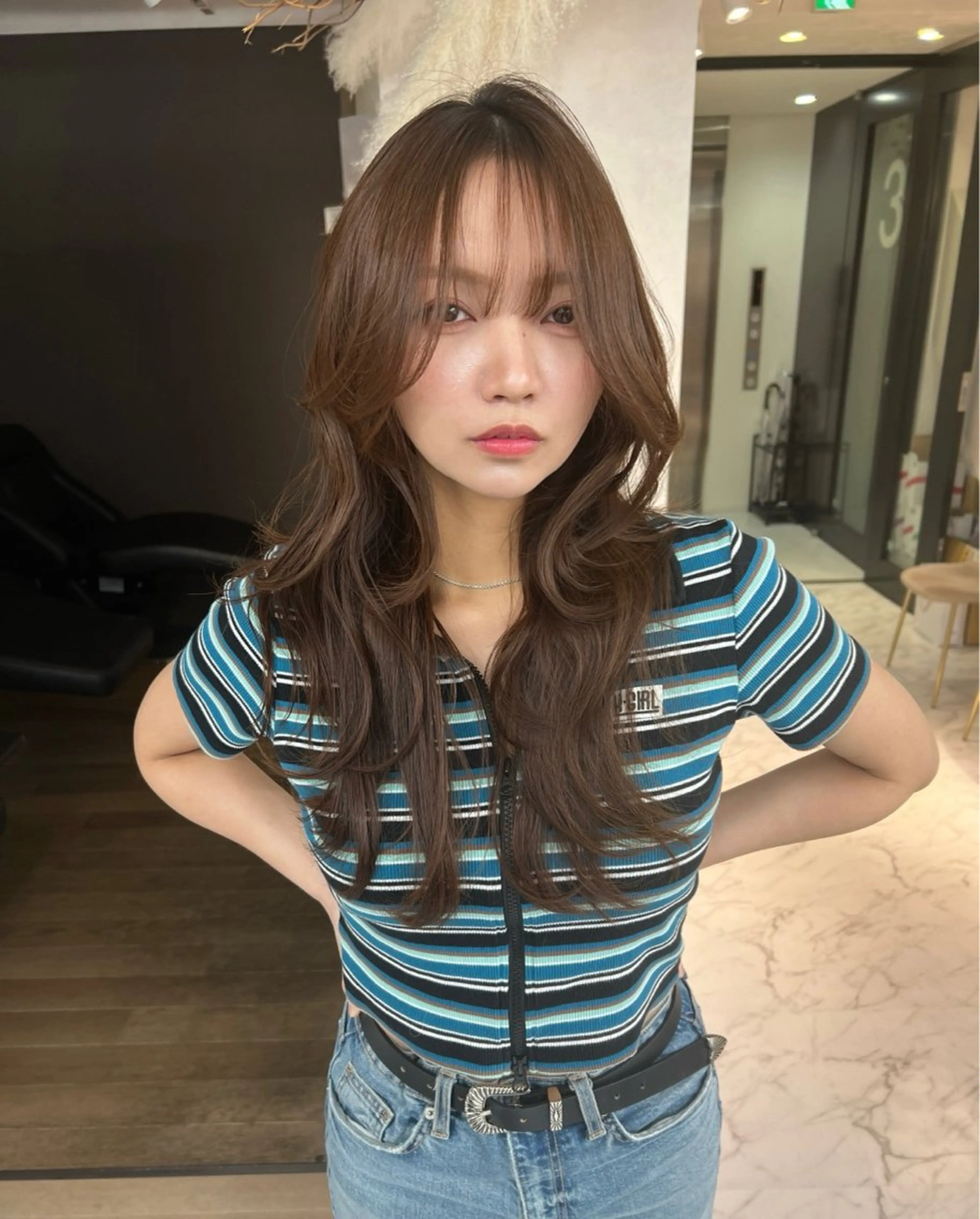 🥇人気no.1🥇カット+カラー+髪質改善ULTOWAトリートメントハッシュカット、レイヤーカット、韓国風、暖色、寒色の写真