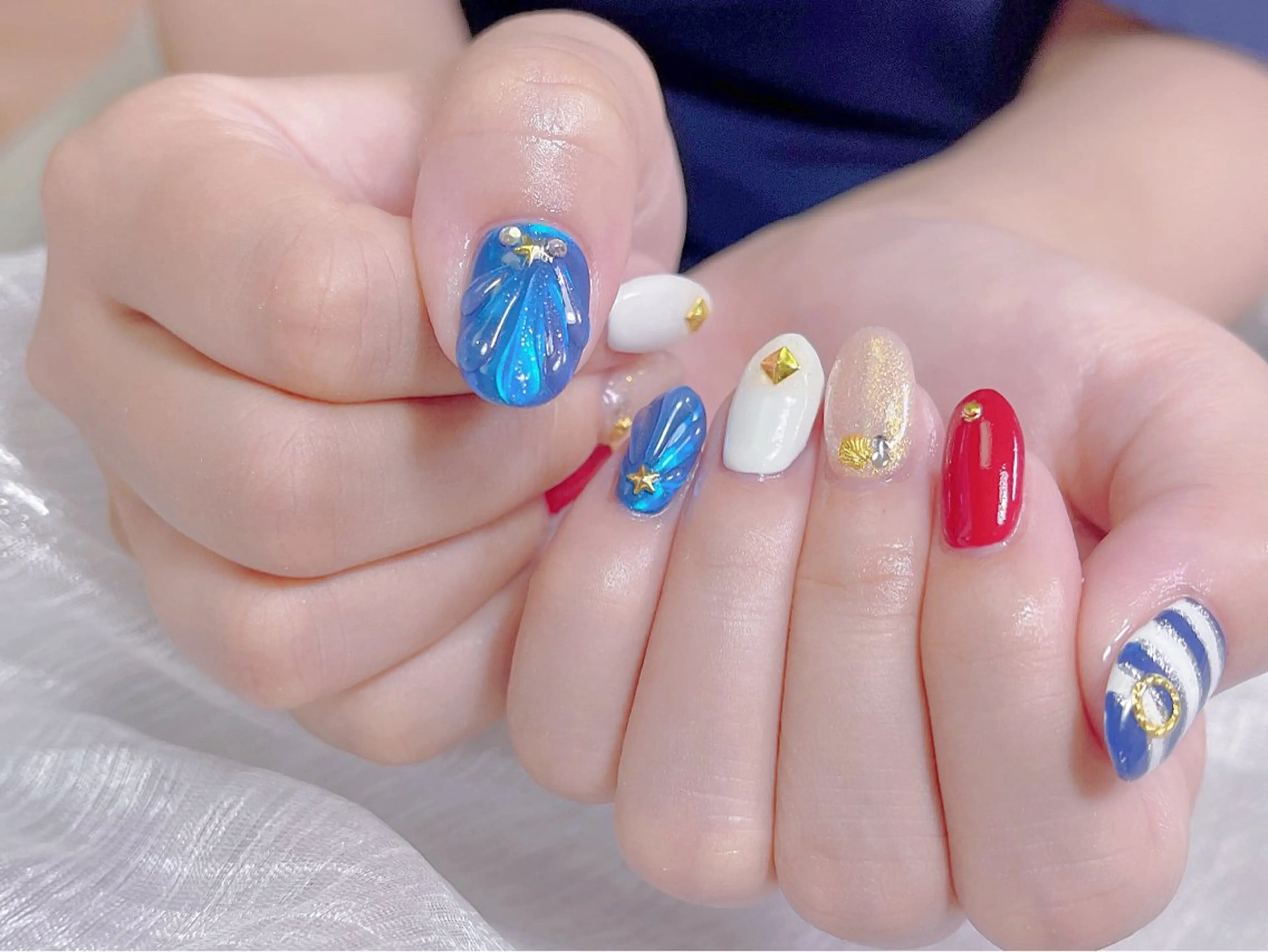 ネイル ハンドネイル 🎀ネイルサロン エクラYUI🎀のネイルデザイン