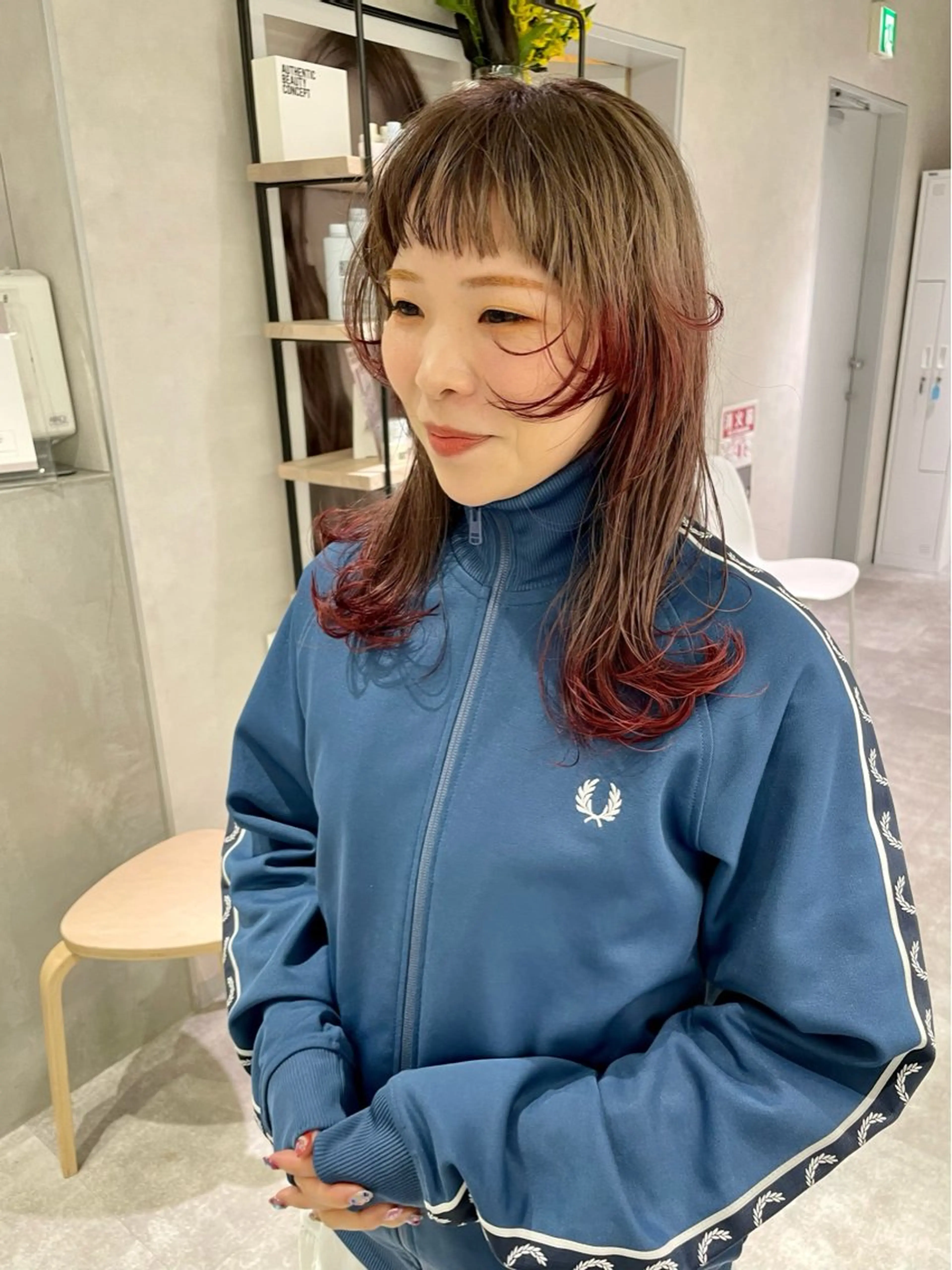 セミロング ヘアカラー 細山田 りゅうせいのヘアスタイル