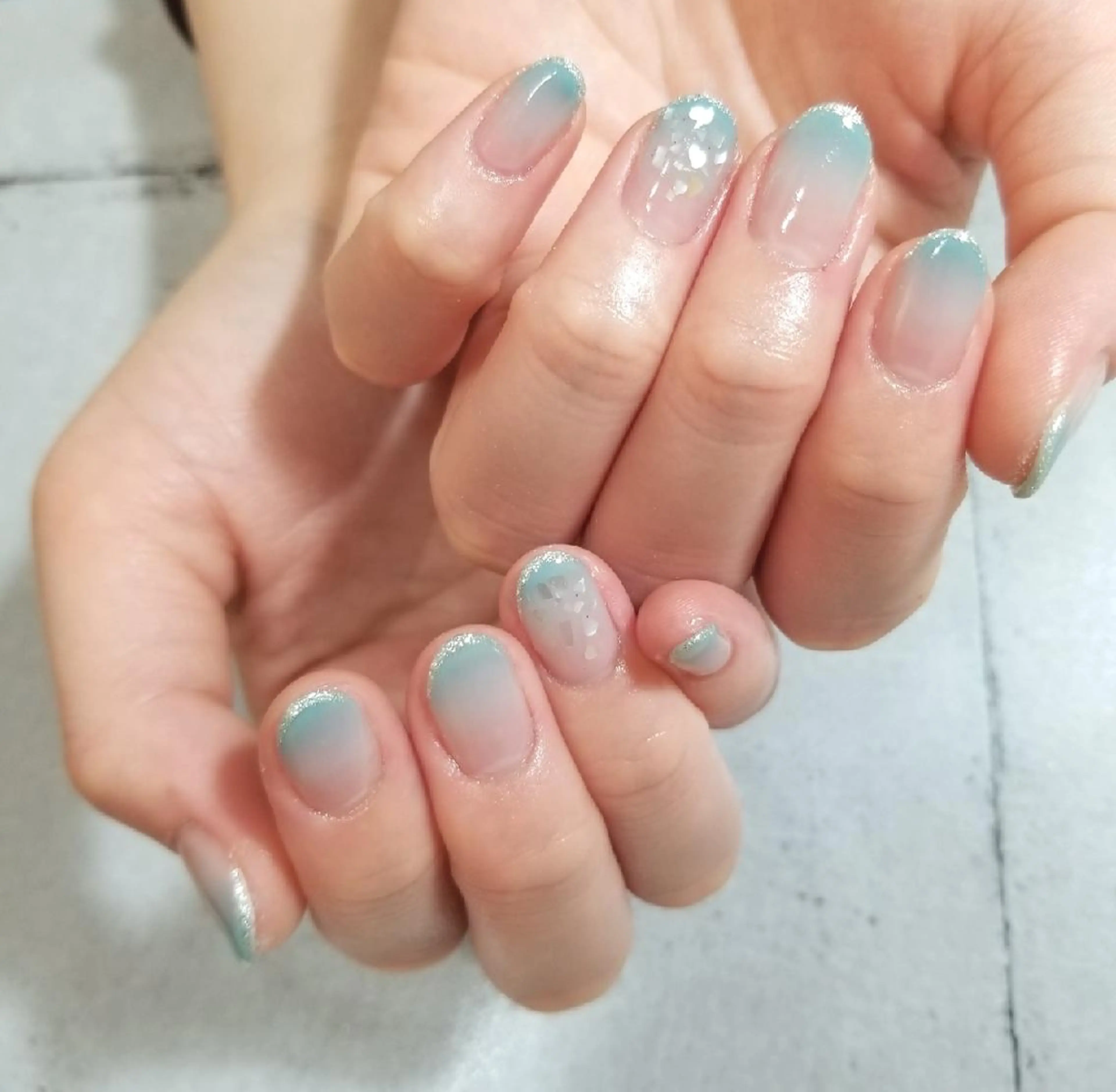 ネイル シンプルネイル nijiiro🌈 サトウのネイルデザイン