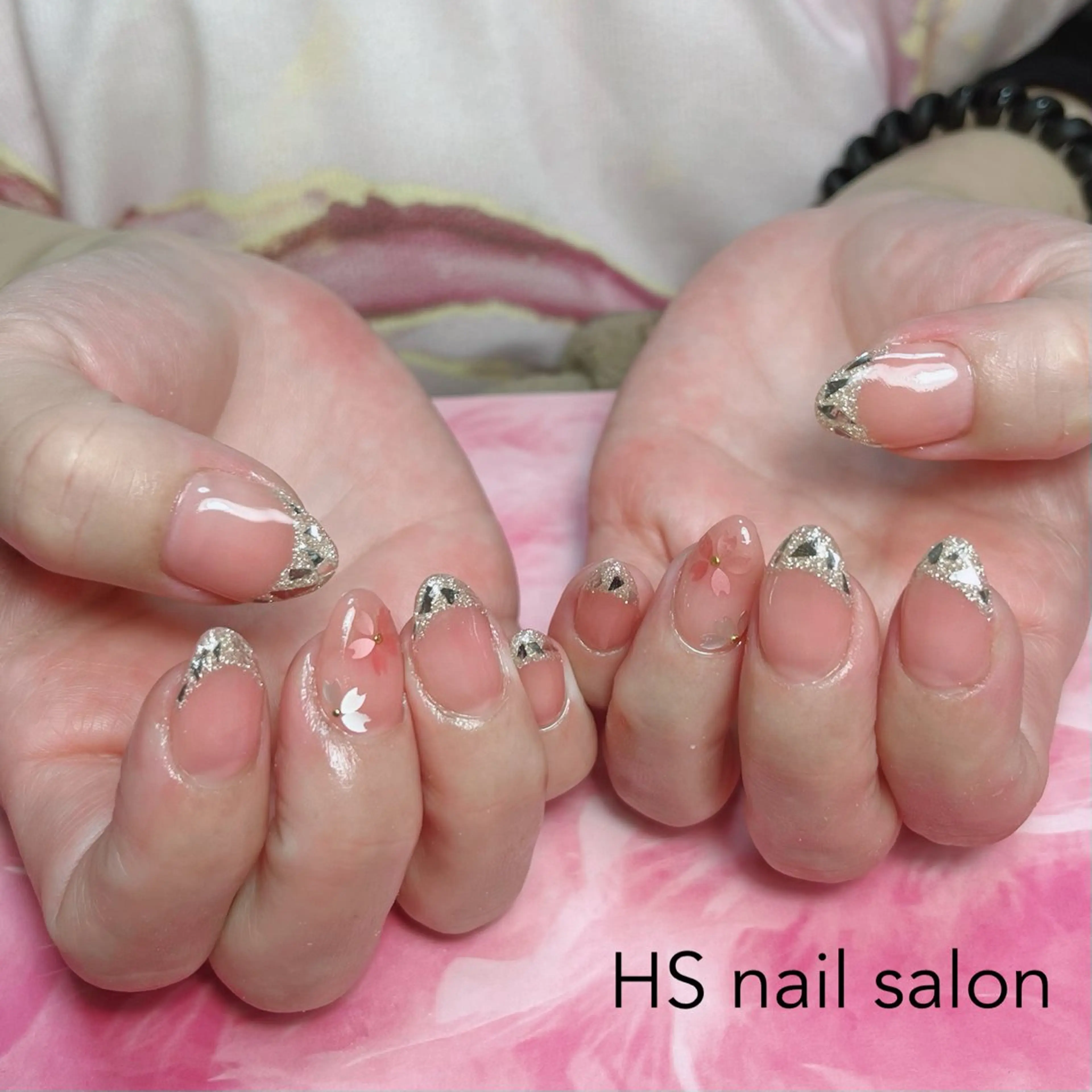 ミディアム ハンドネイル hs nail salonのネイルデザイン