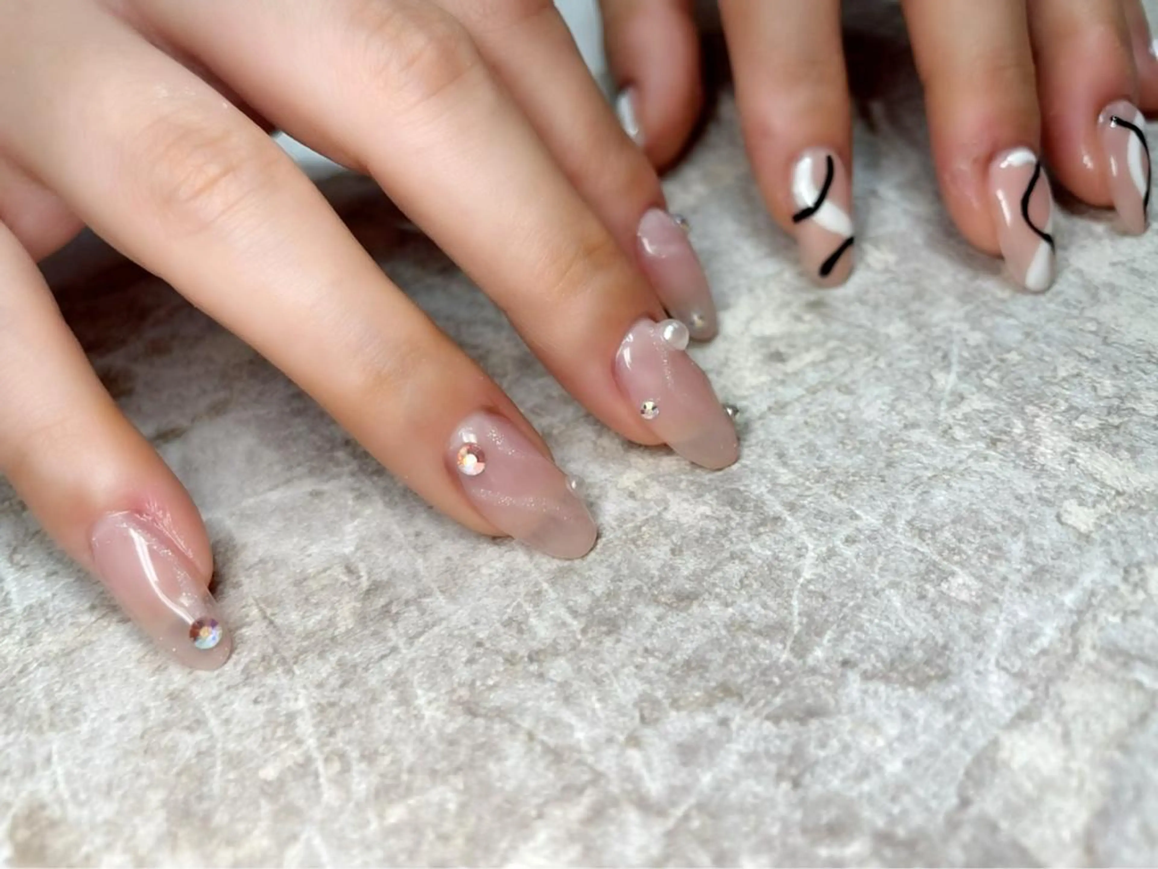 ネイル ハンドネイル ou's nail salon所属・小林 桜のネイルデザイン