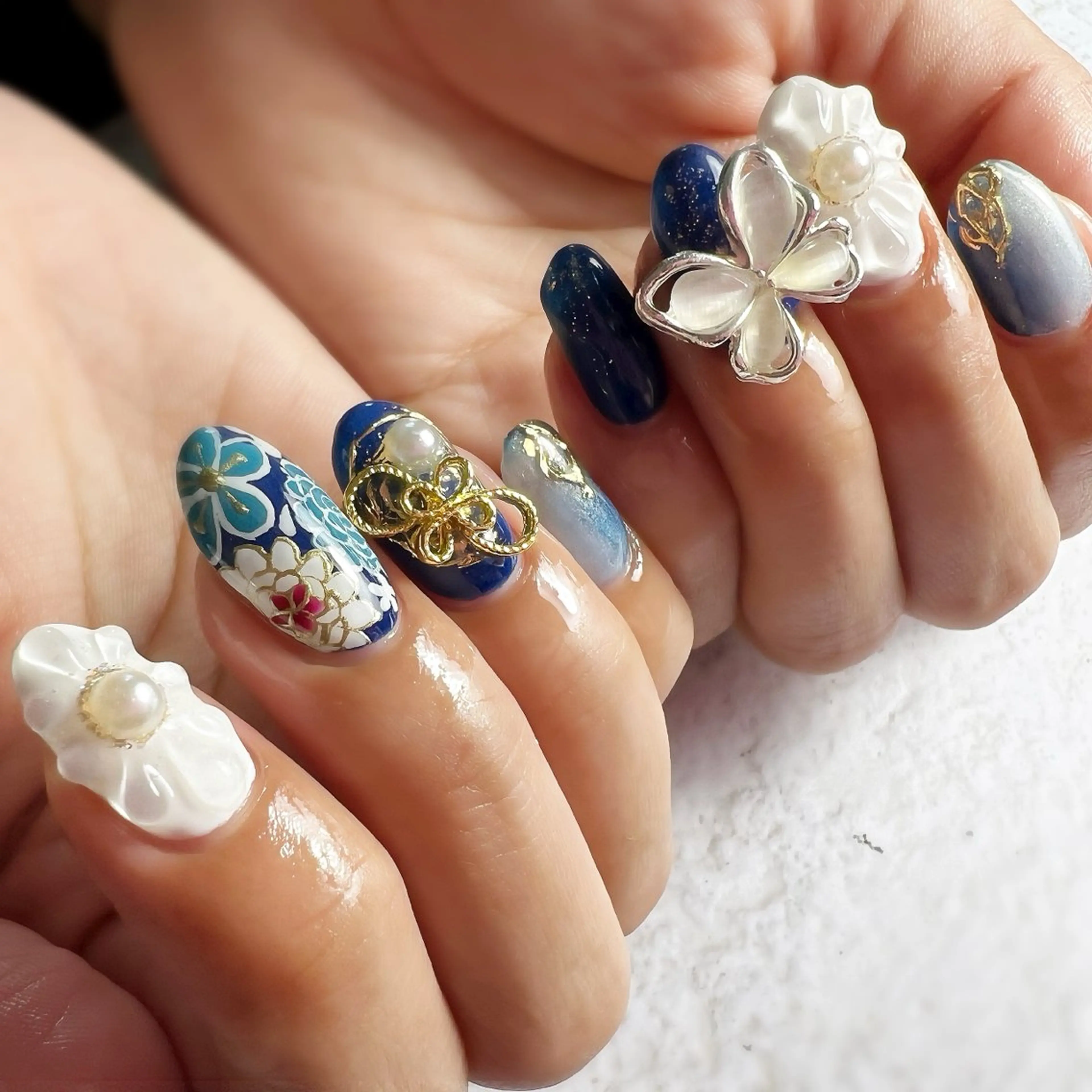 ネイル ハンドネイル フットネイル NAILsalon Laki(ラキ)のネイルデザイン