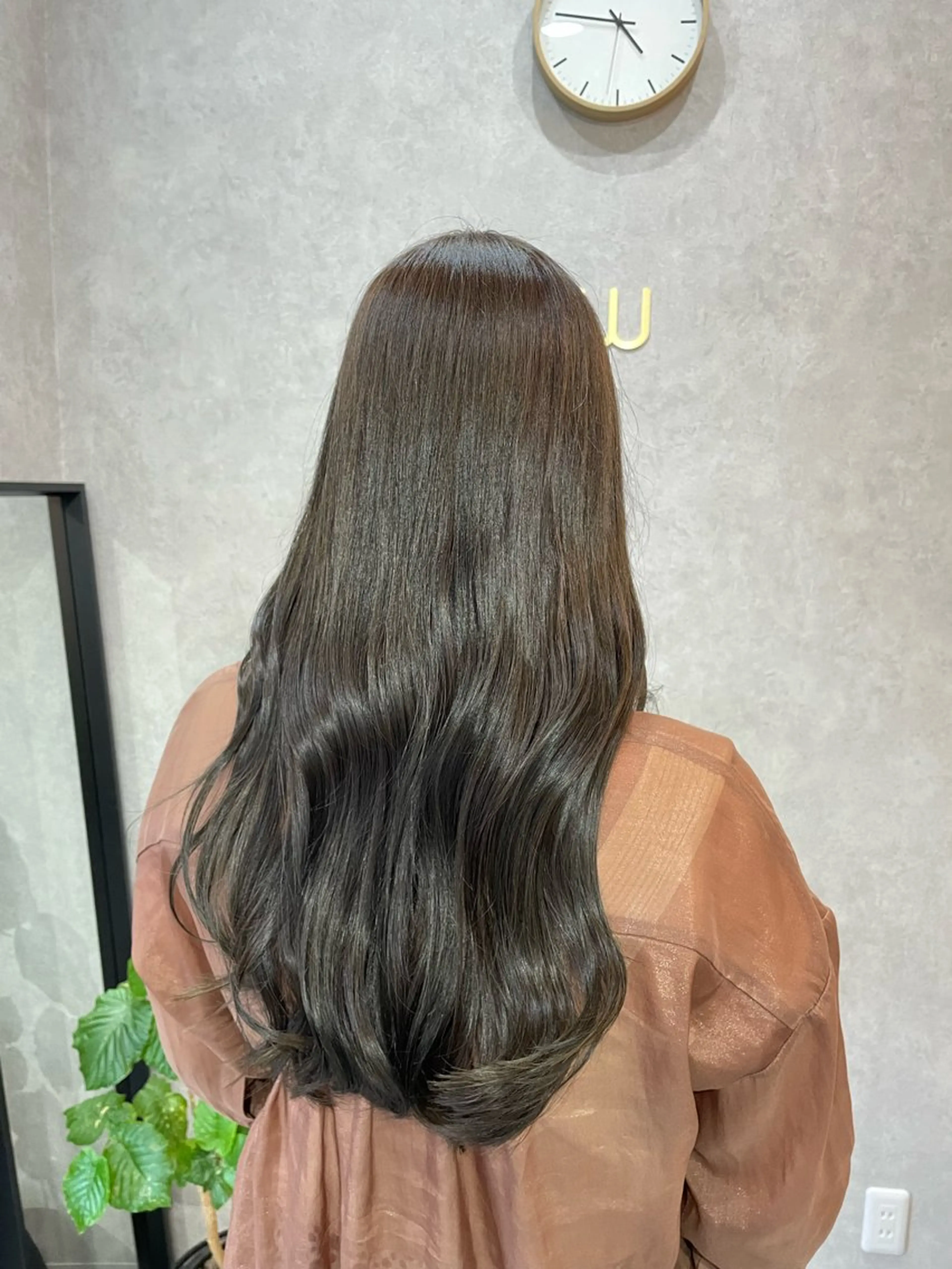 ロング BOTANIUM.An所属・BOTABIUM nanamiのヘアスタイル