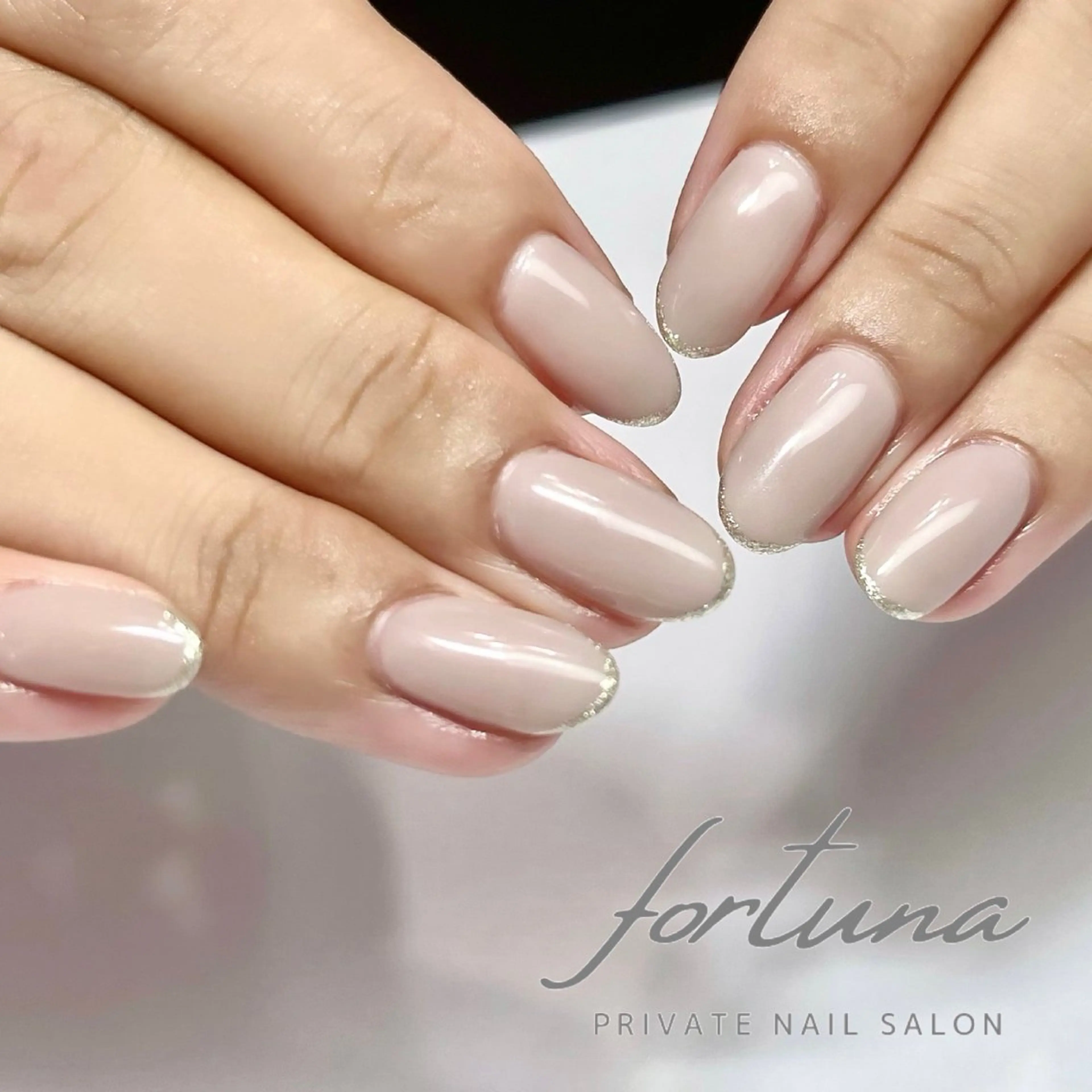 ネイル ジェルネイル オフィスネイル ワンカラーネイル パラジェル シンプルネイル ハンドネイル fortuna 武藤裕美のネイルデザイン