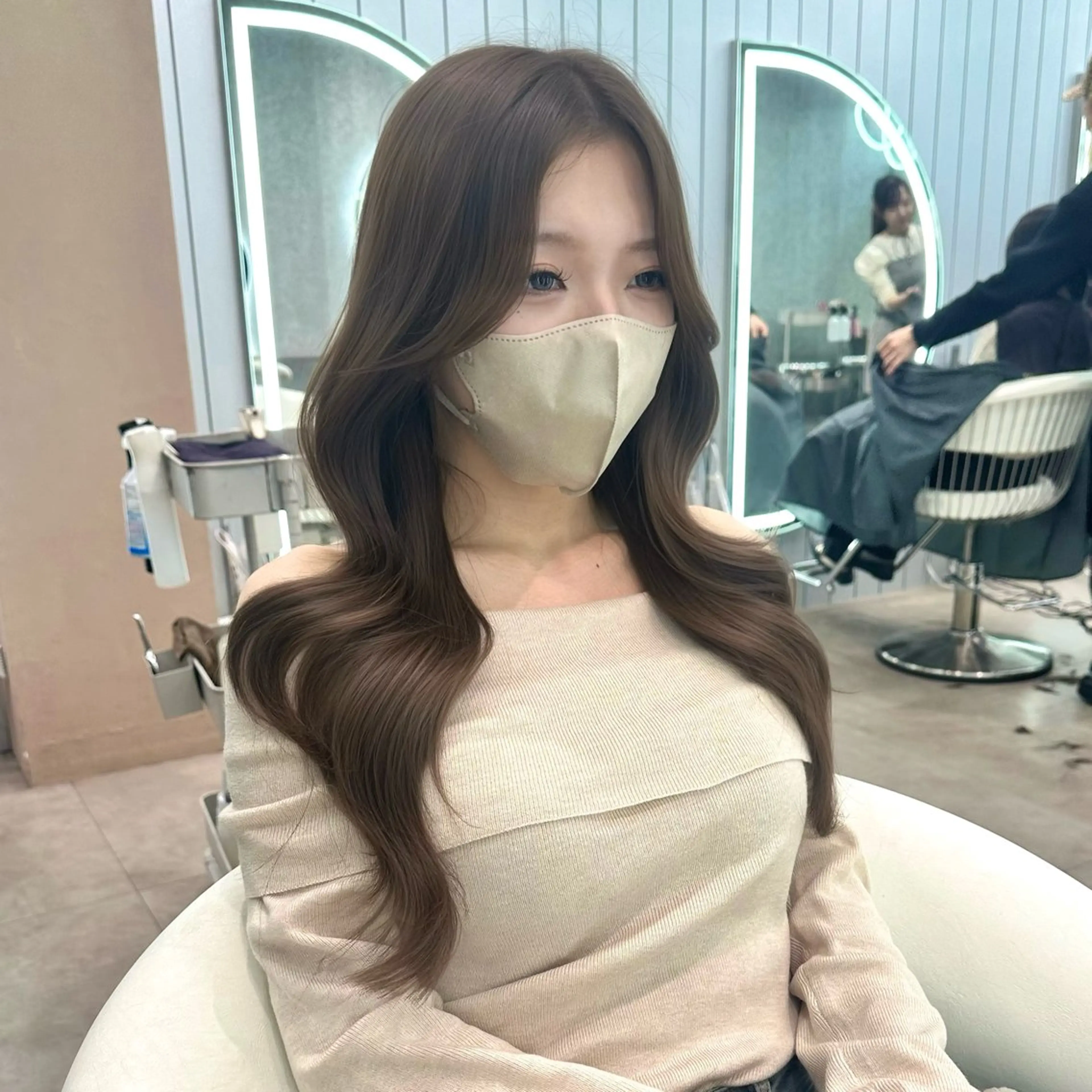 セミロング カラー ヘアアレンジ カット ヘアカラー ブリーチなしW🎀 髪質改善／はのんのヘアスタイル