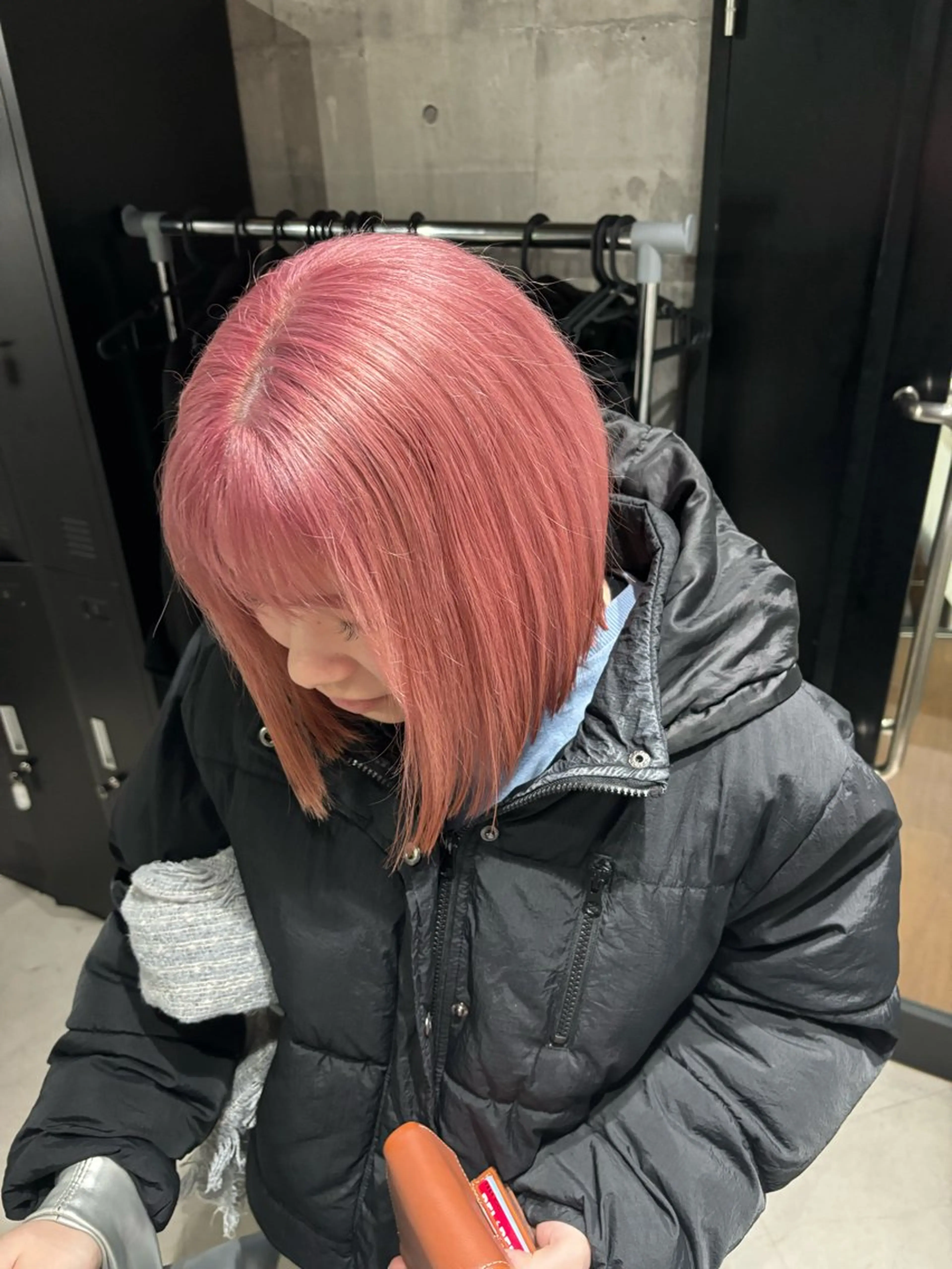 ショート カラー ピンクカラー ボブ _WHITE / KENTOのヘアスタイル