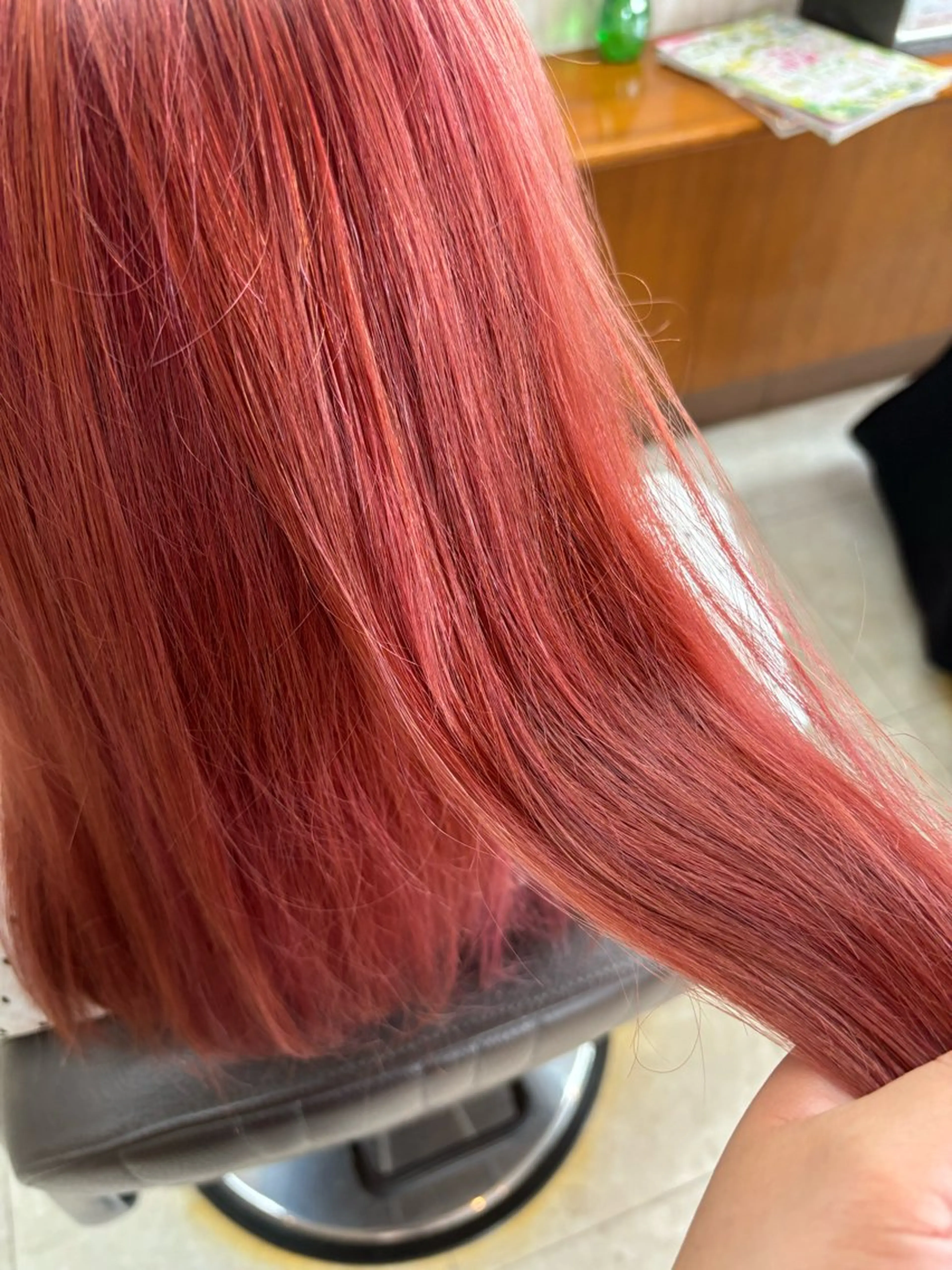 ミディアム カラー ヘアカラー 亀山 来未のヘアスタイル