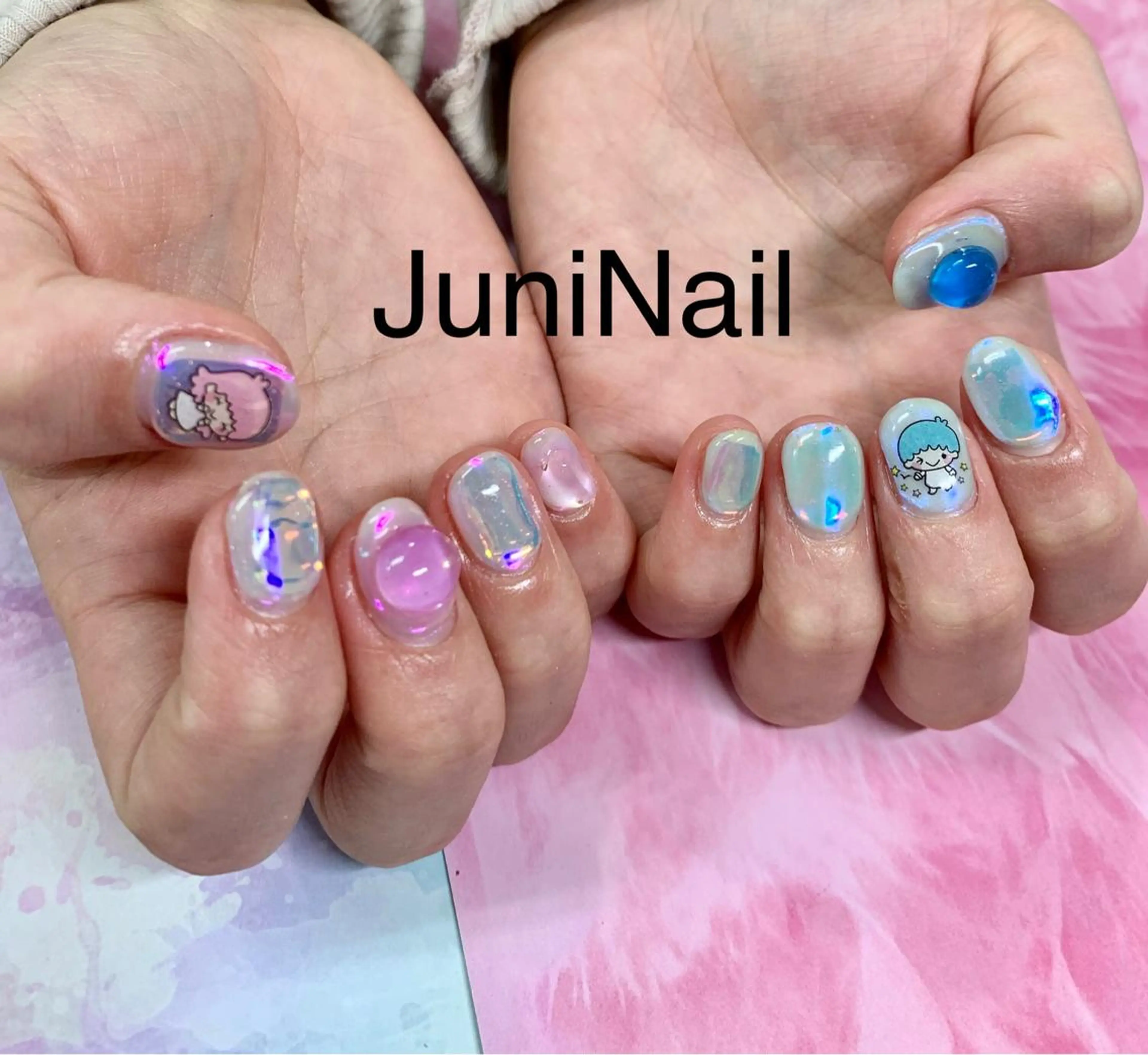 ネイル オーロラネイル クリアネイル フラッシュネイル フレンチネイル 氷ネイル・うるうるネイル ハンドネイル JuniNail 주니네일🇰🇷suのネイルデザイン