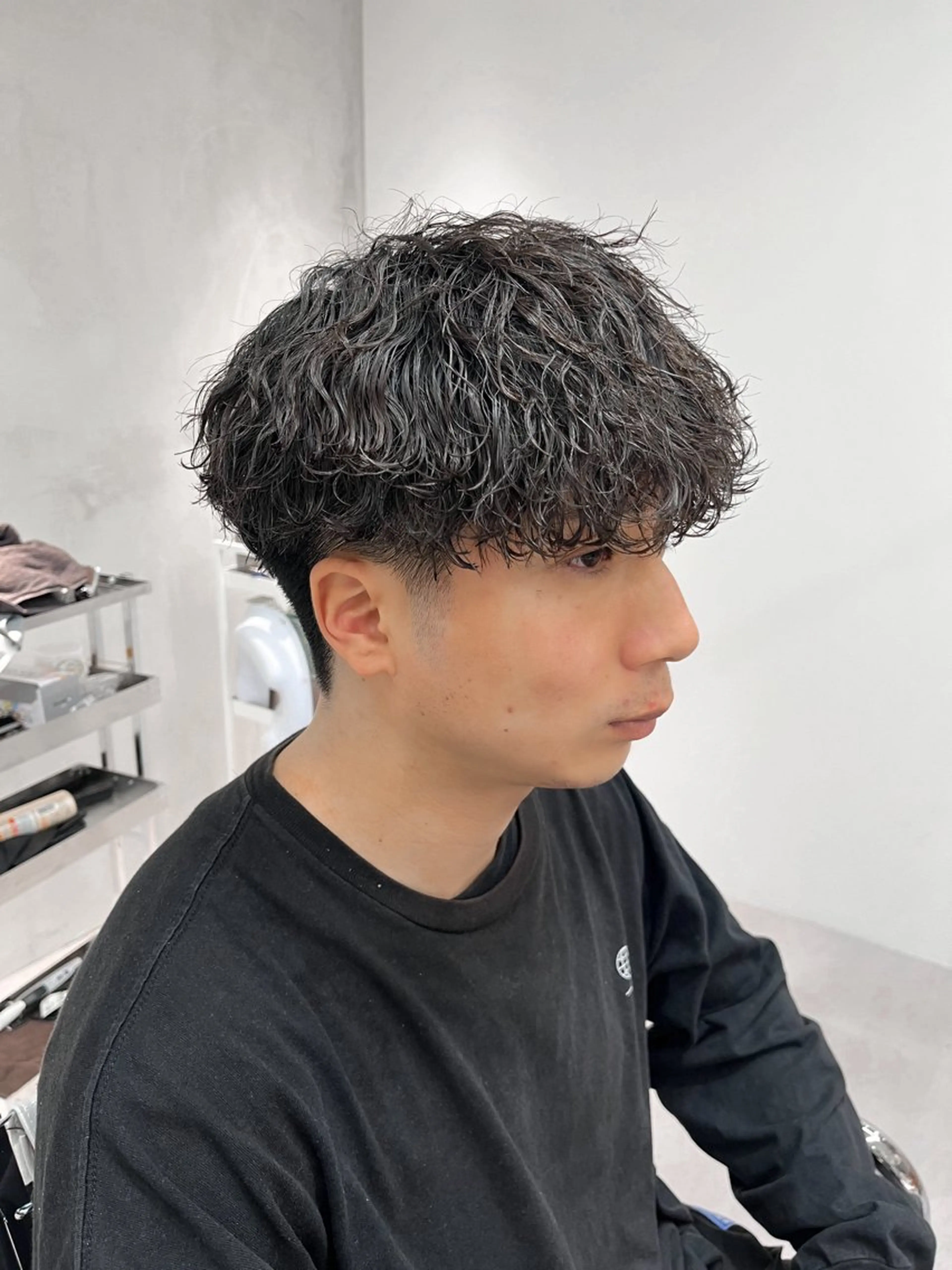 ショート パーマ メンズ ⚡メンズパーマフ ェードカットTomyのヘアスタイル