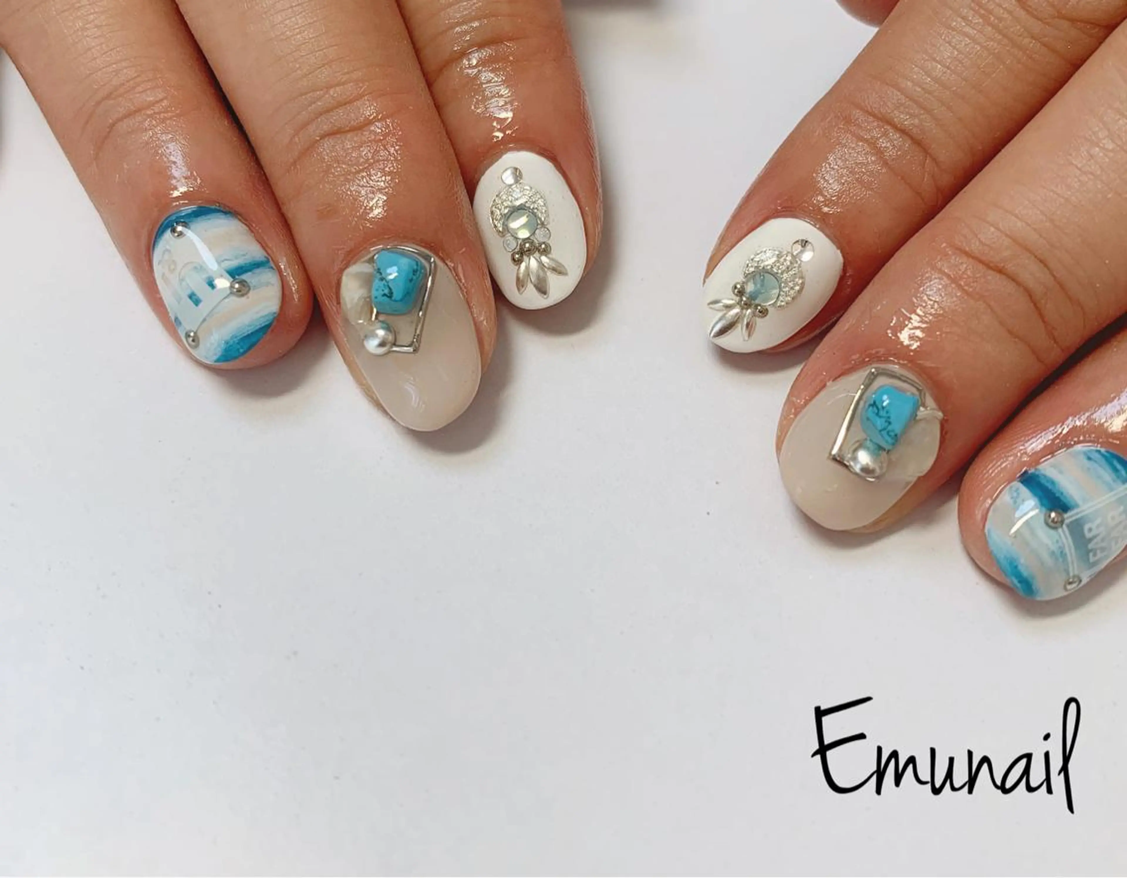 ネイル ハンドネイル Emu Nailのネイルデザイン