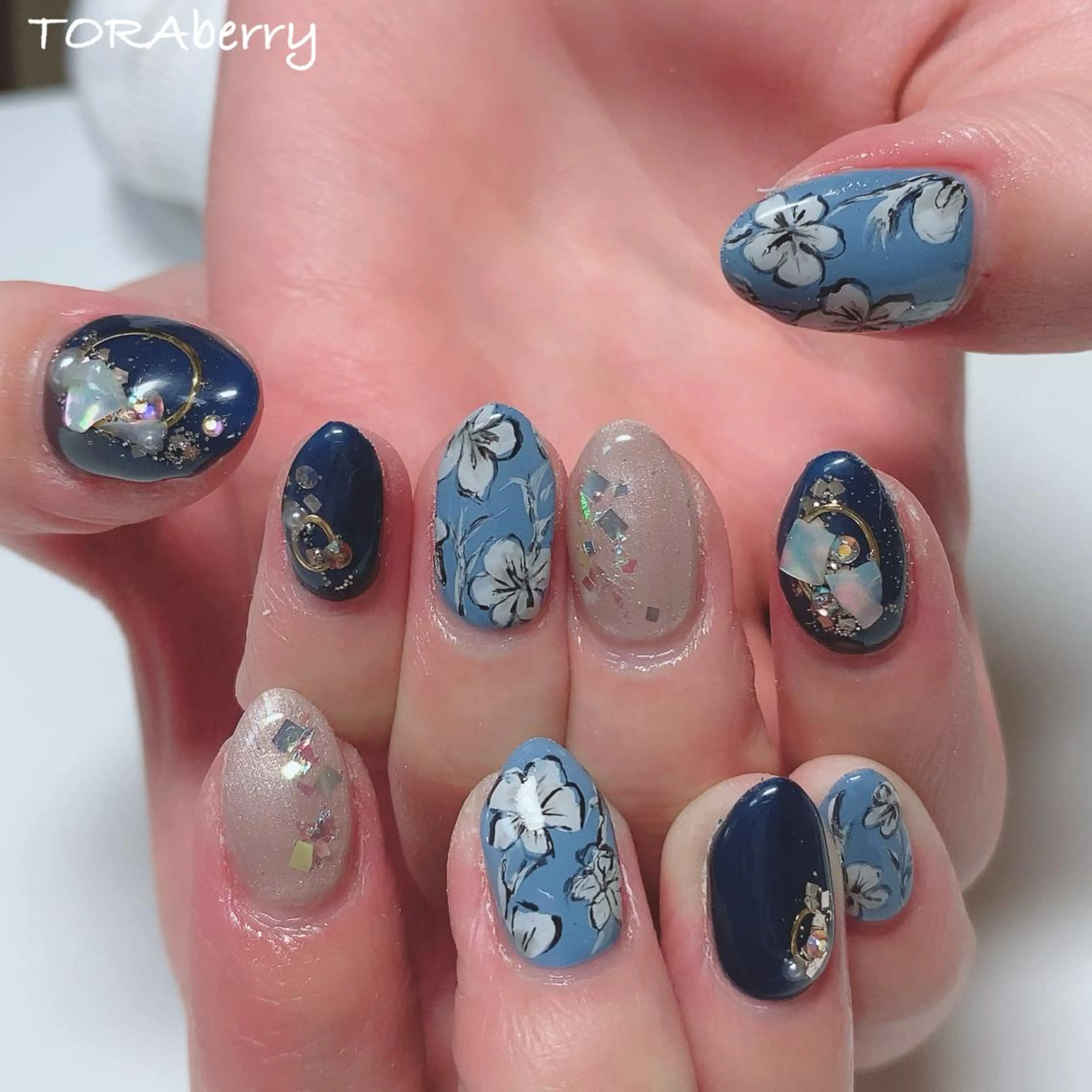 ネイル ハンドネイル ネイリスト なつみのネイルデザイン