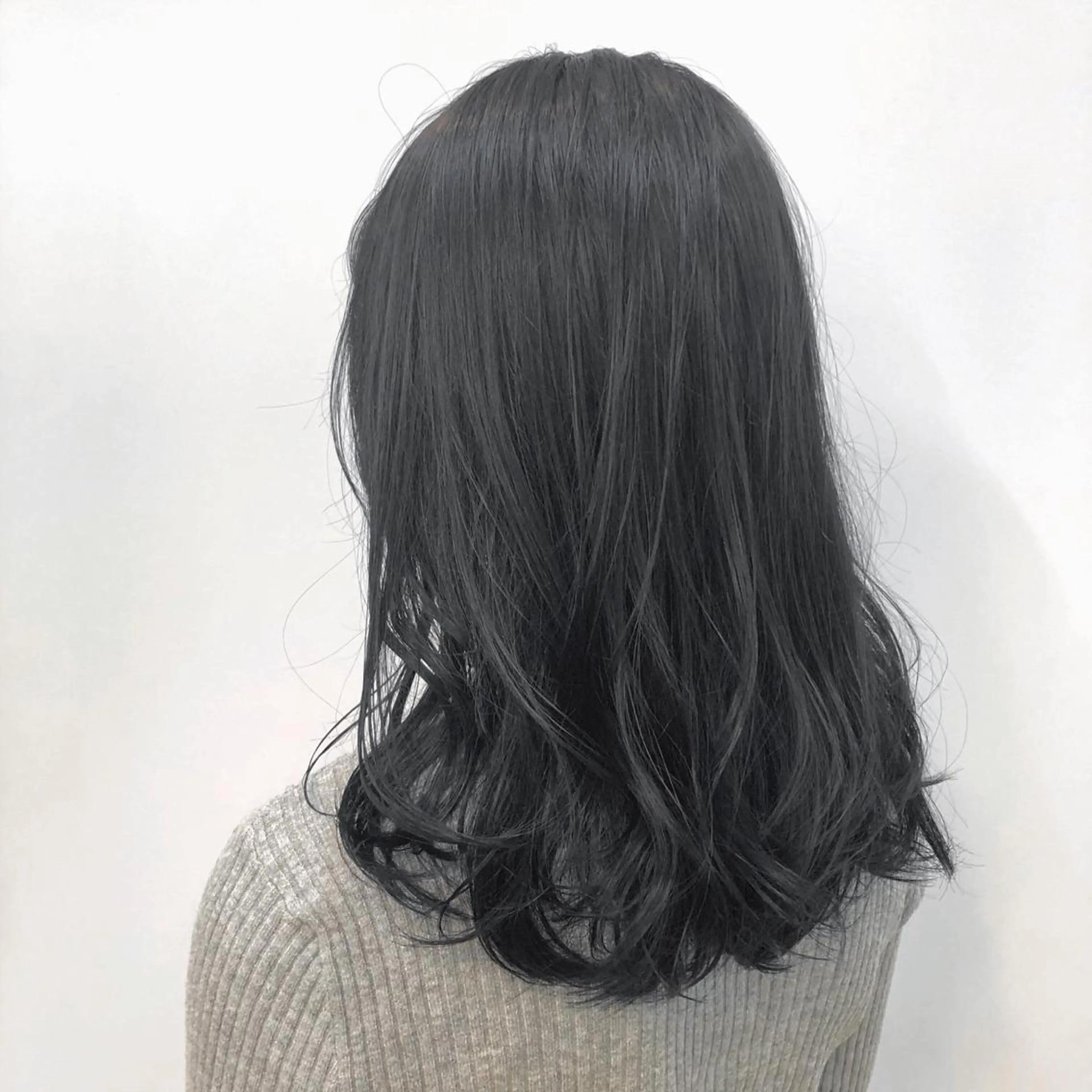 カラー レイヤーカット 古川洋之のヘアスタイル