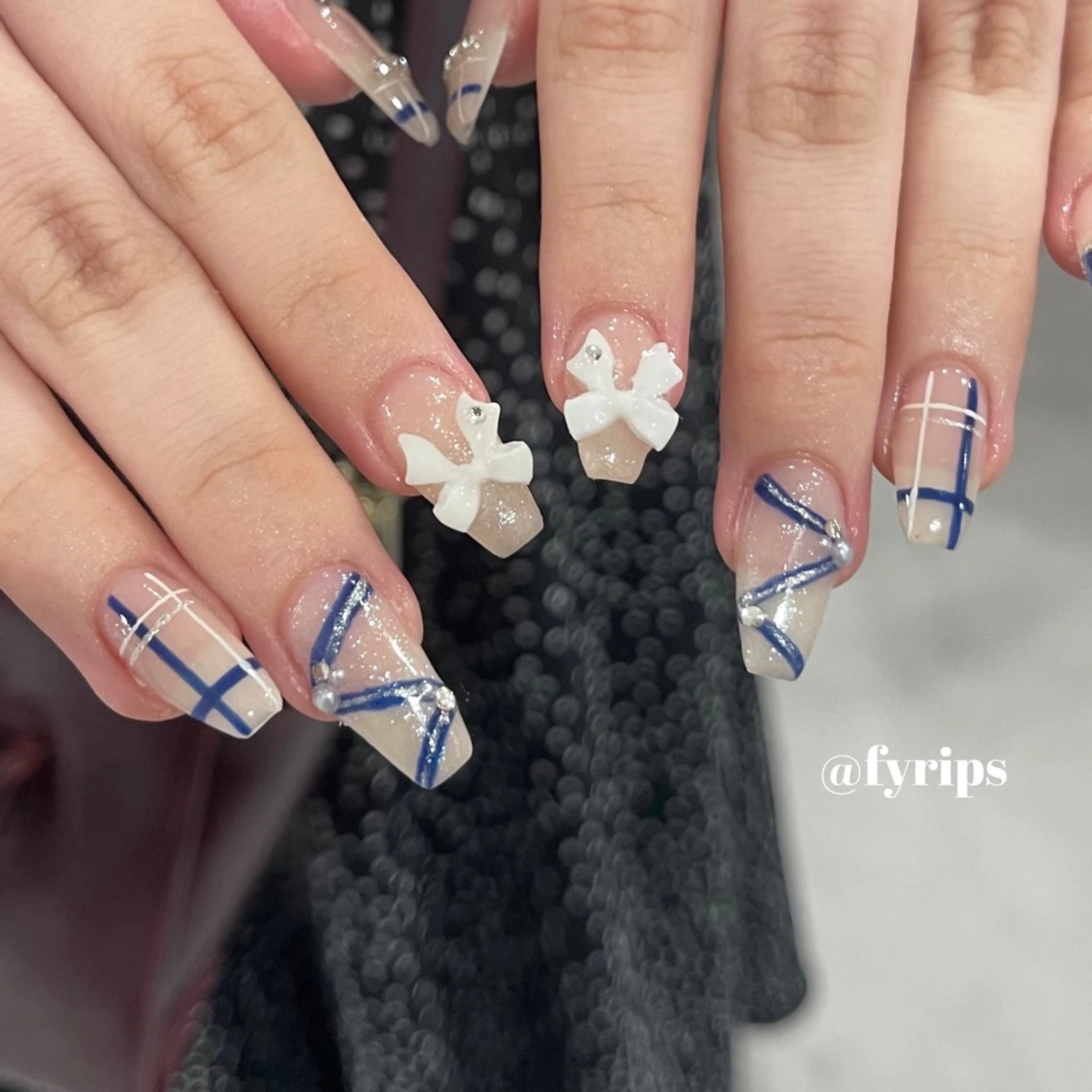 ネイル ホワイト ハンドネイル karin 【吉祥寺ネイル】のネイルデザイン