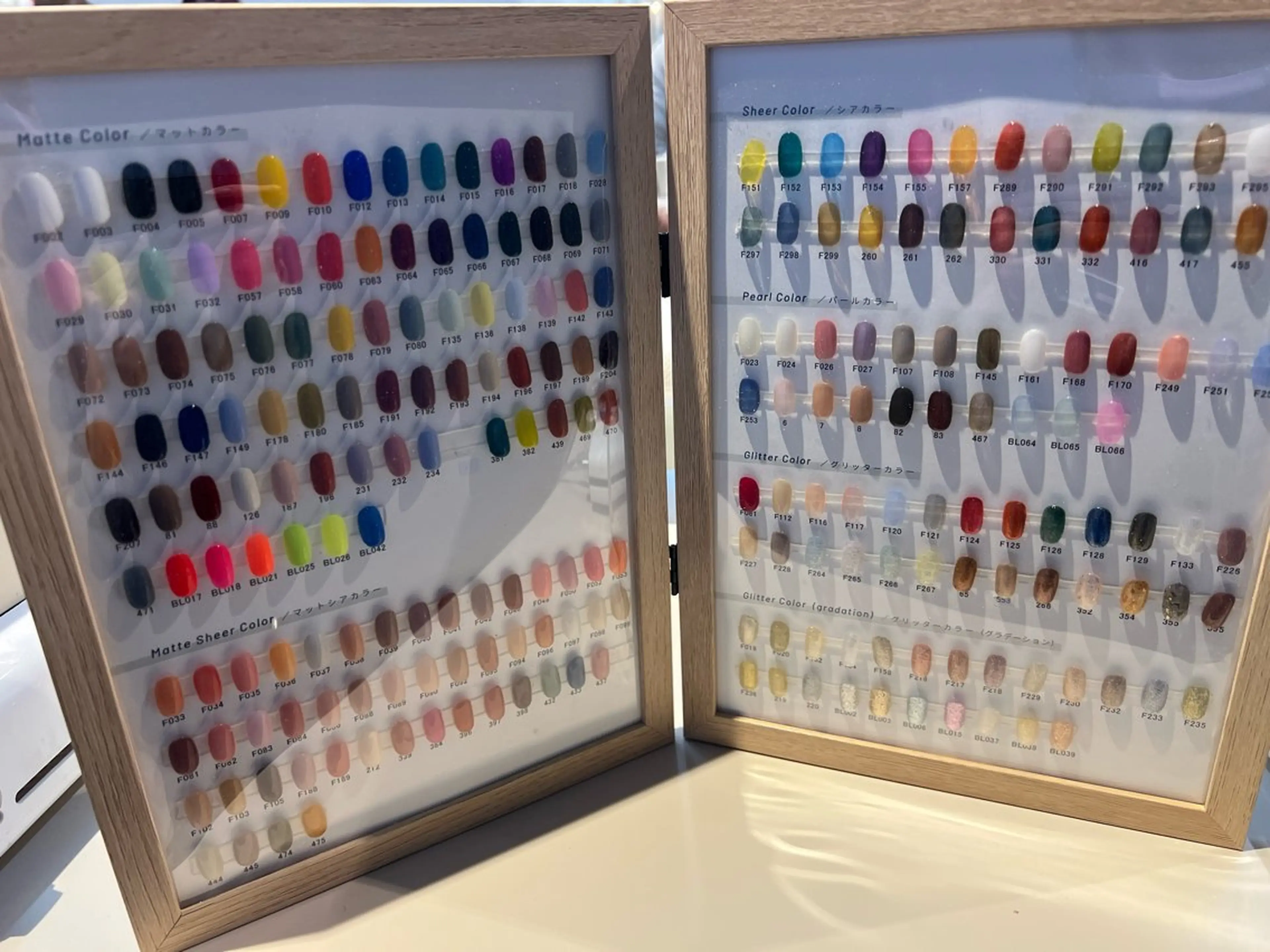 ネイル ジェルネイル adachi rinoのネイルデザイン