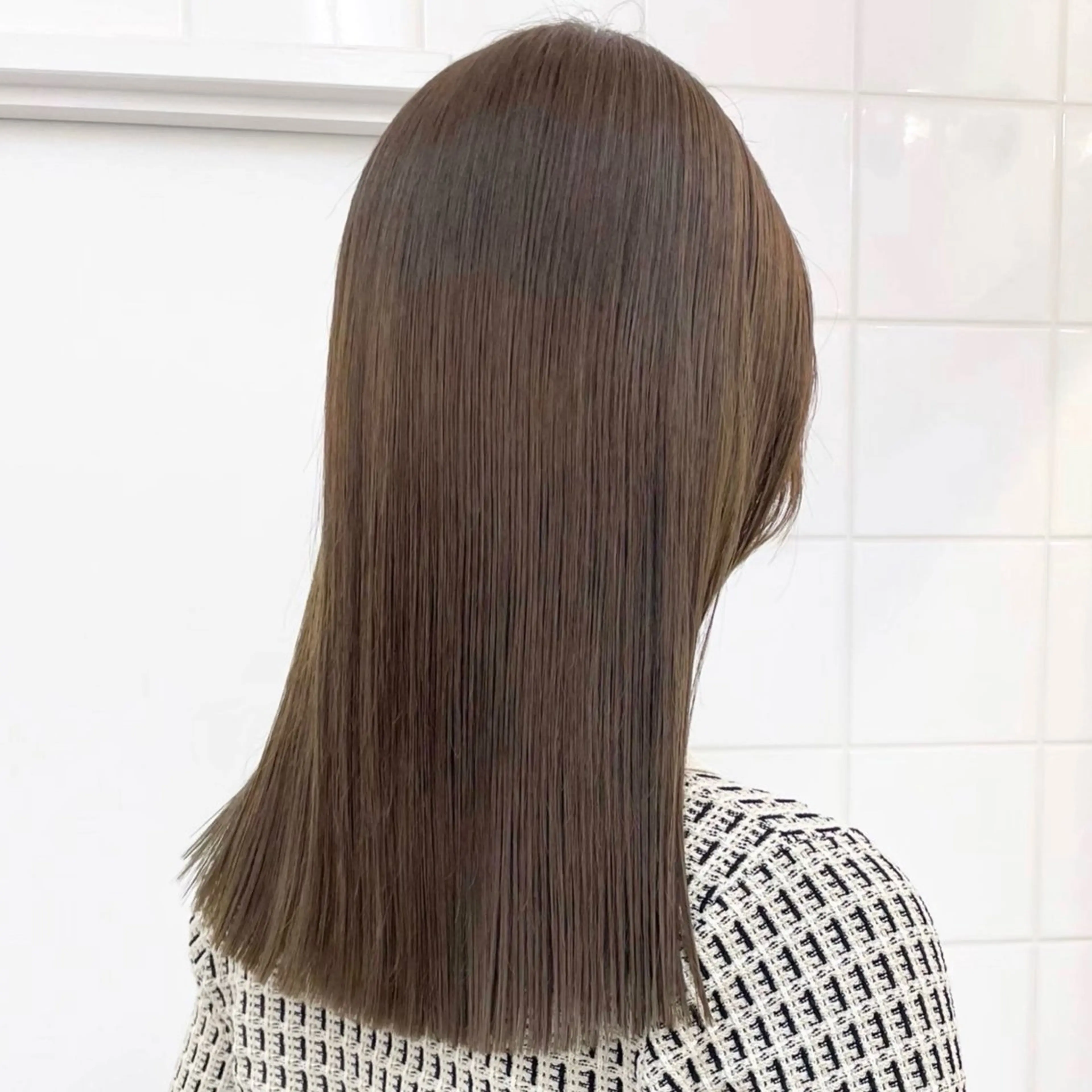 セミロング カラー 菊地 悠汰のヘアスタイル