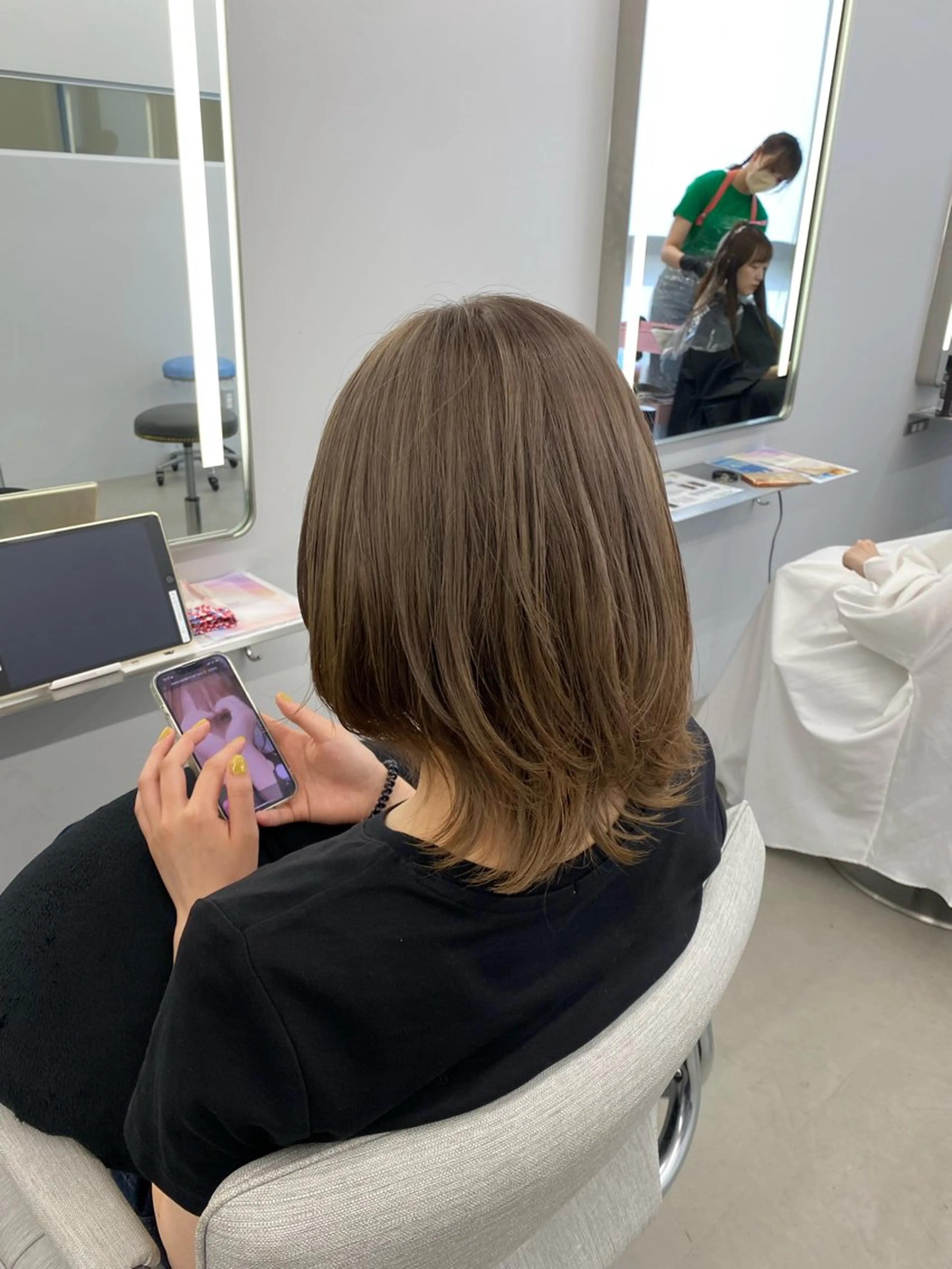 ミディアム ヘアカラー ROCCO east / りんなのヘアスタイル