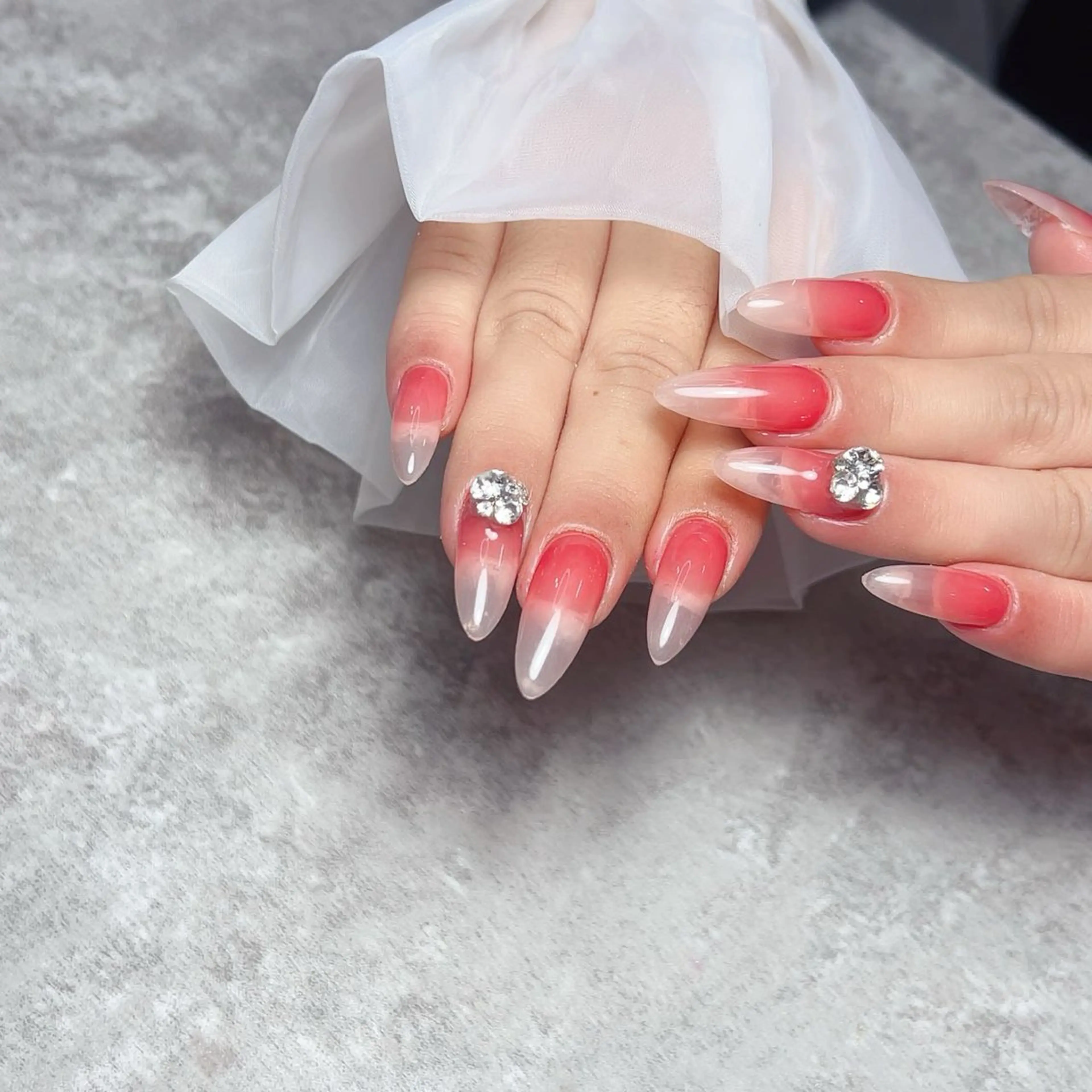 ロング めぐみのネイルサロン スタッフ練習のネイルデザイン