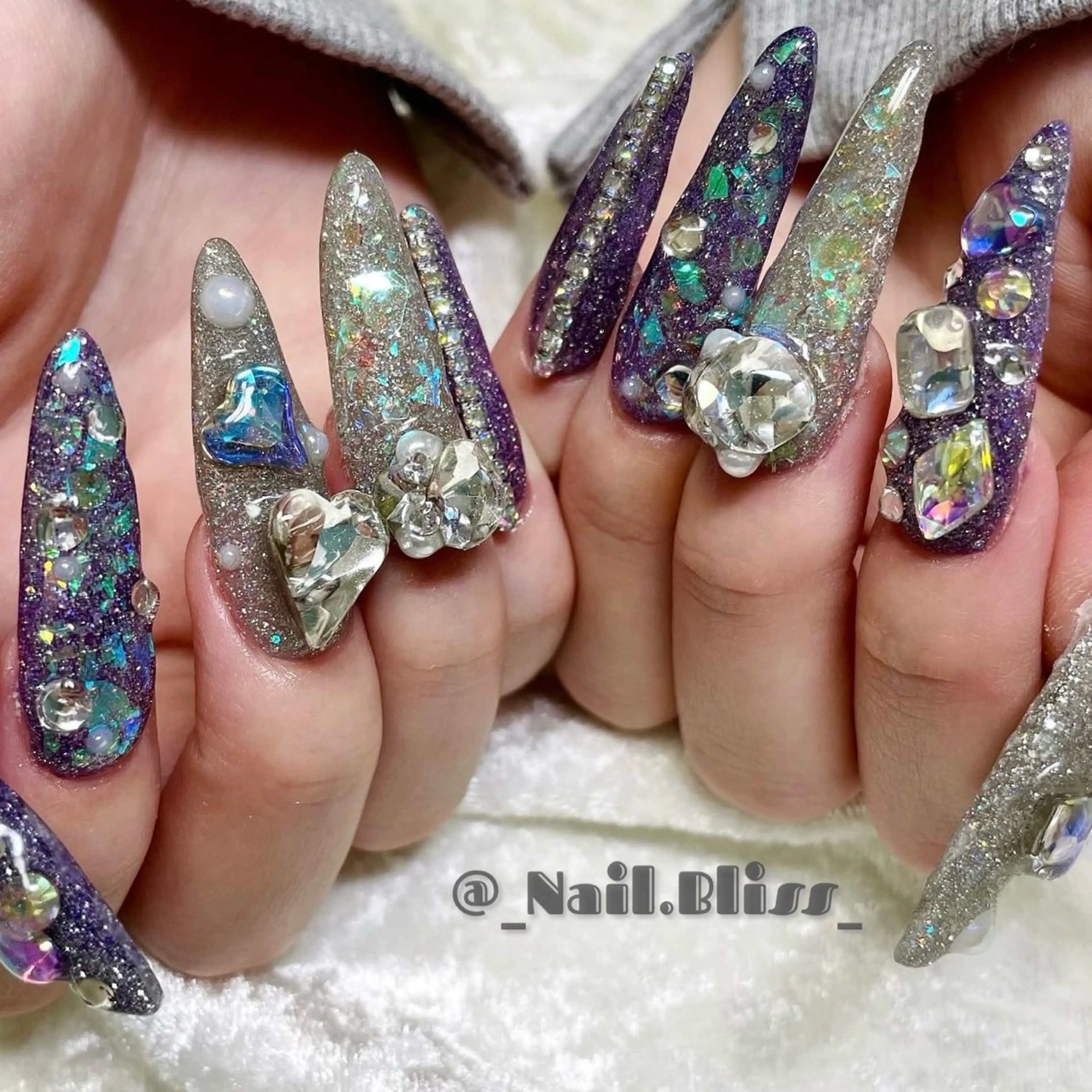 ネイル フラッシュネイル 持ち込み ハンドネイル NAIL BLISSのネイルデザイン