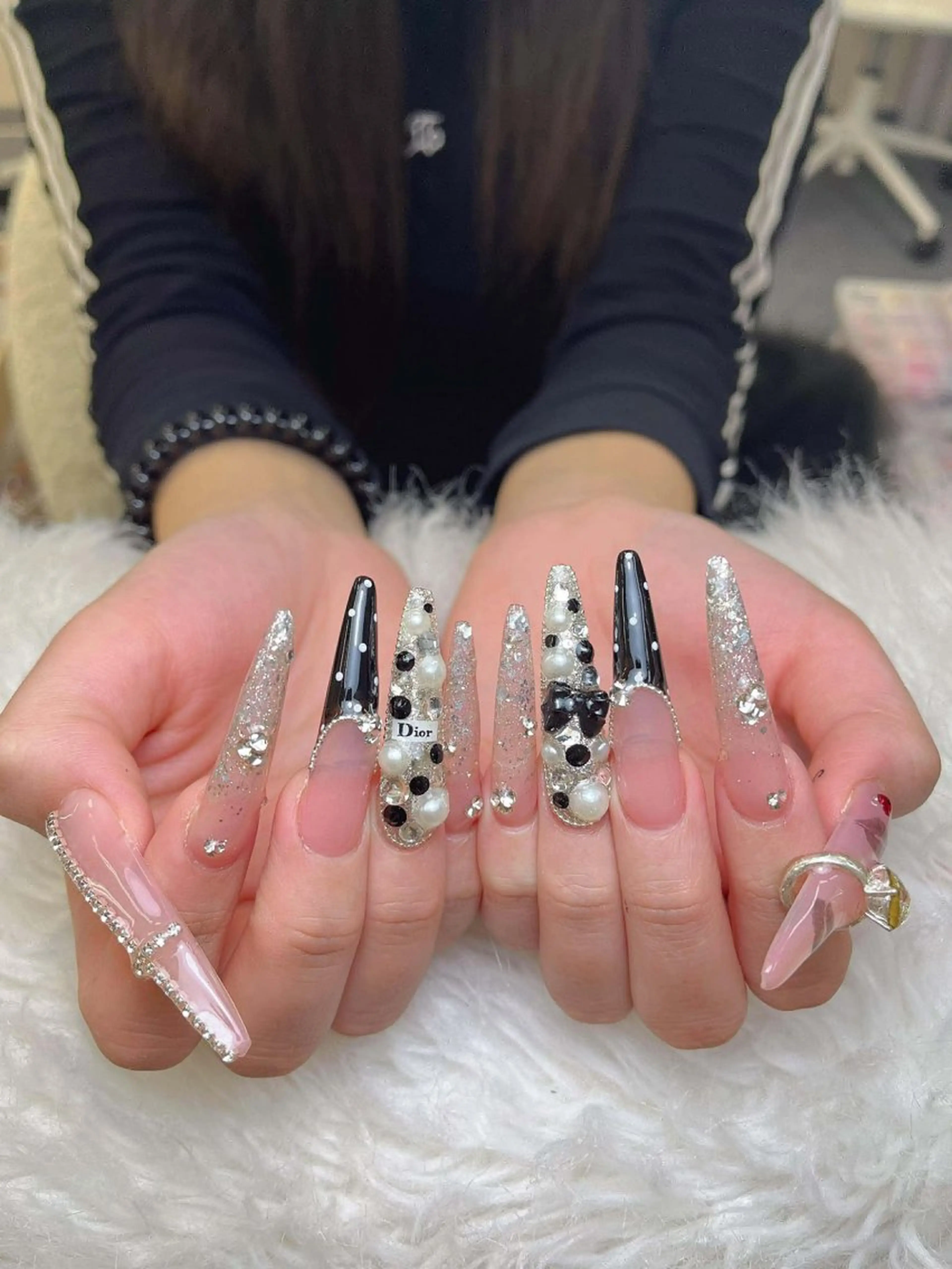 ネイル フレンチネイル ジェルネイル ガーリー 韓国ネイル ロングネイル ハンドネイル NieNail Nezukoのネイルデザイン